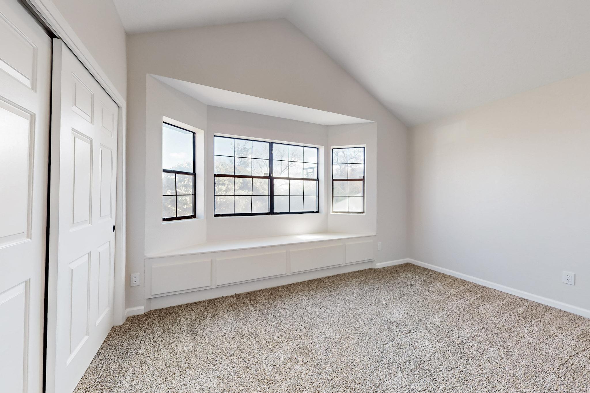 10501 LUTES Court NW