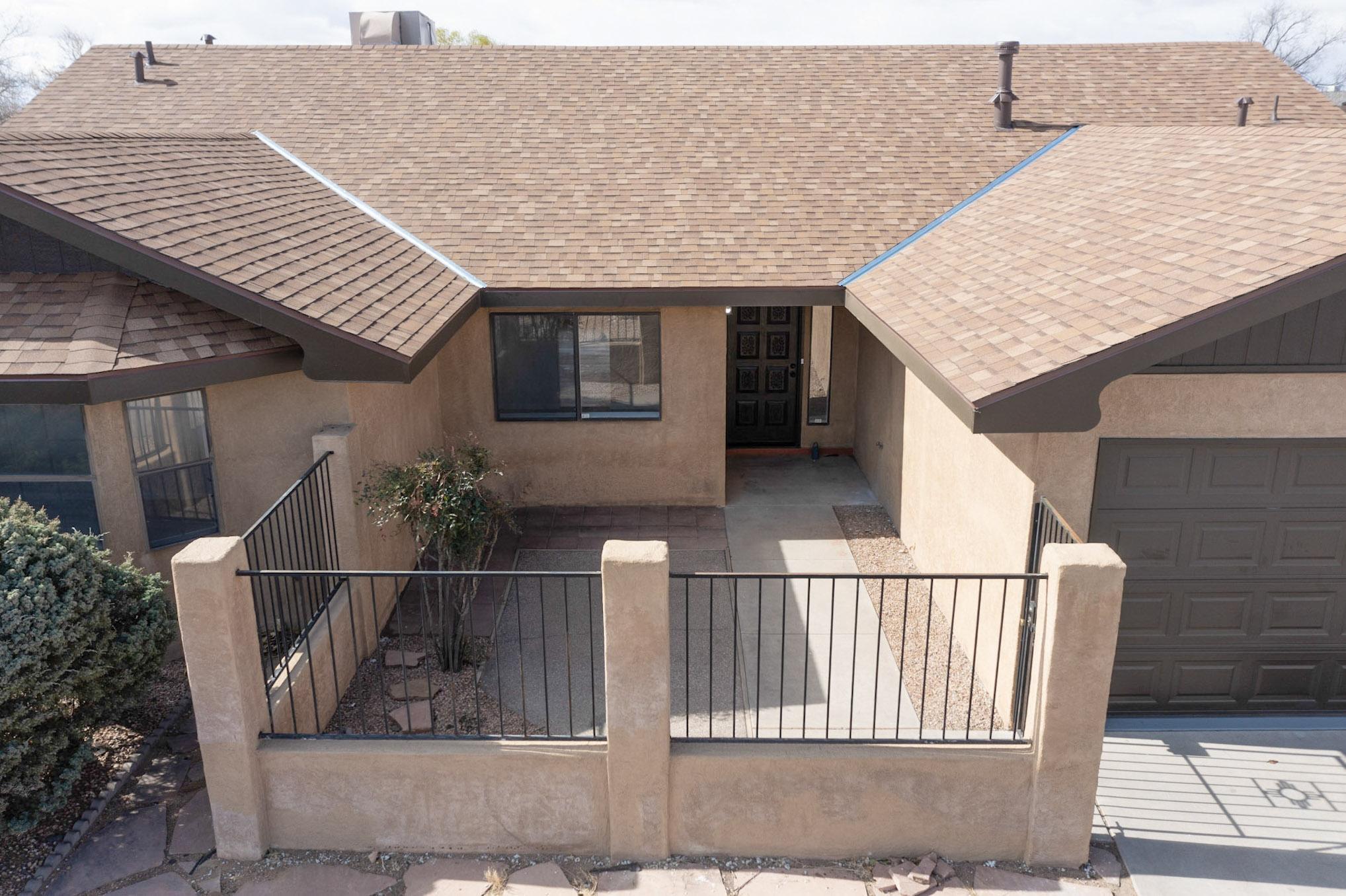 10501 LUTES Court NW