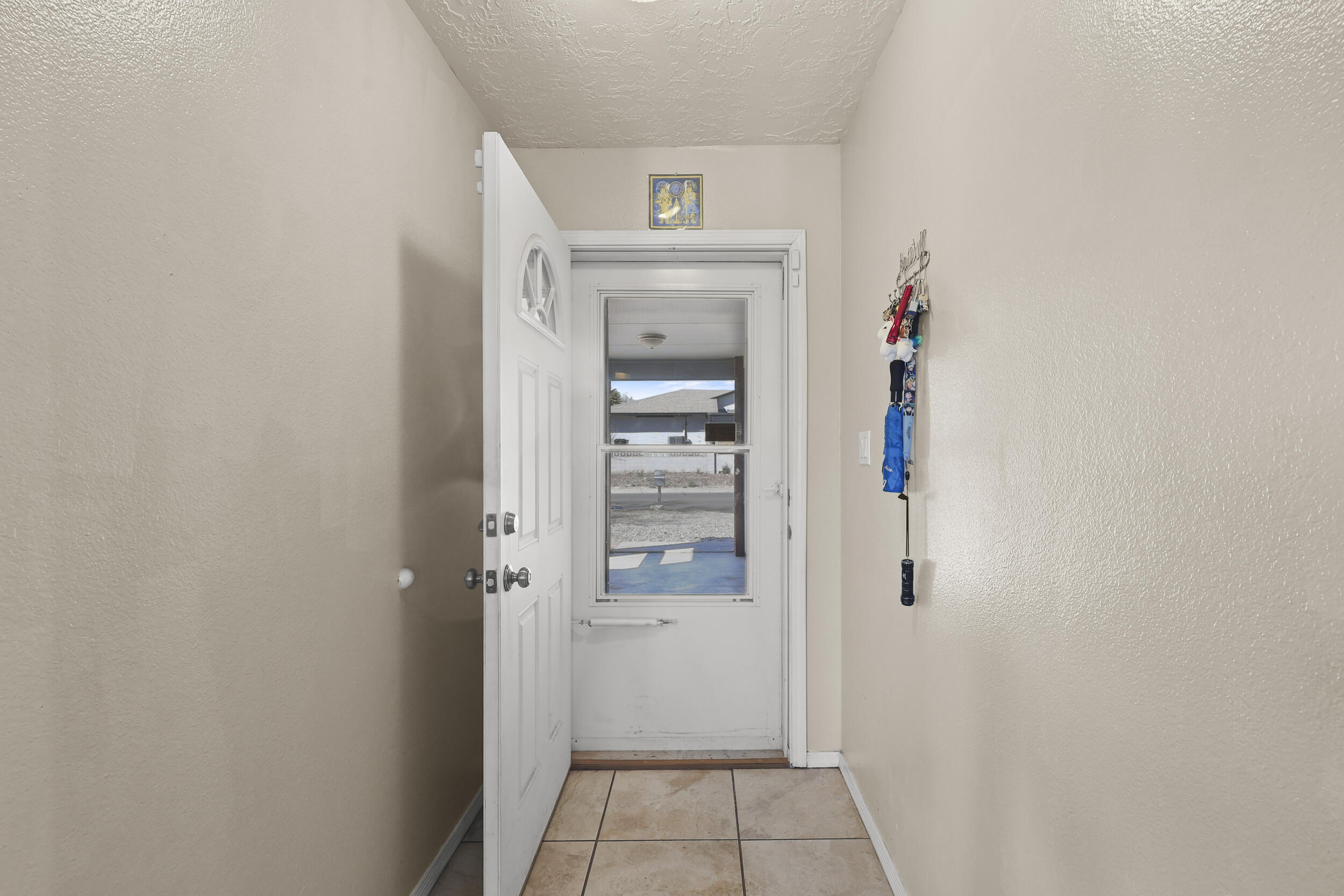 2015 Zaragoza Road SE