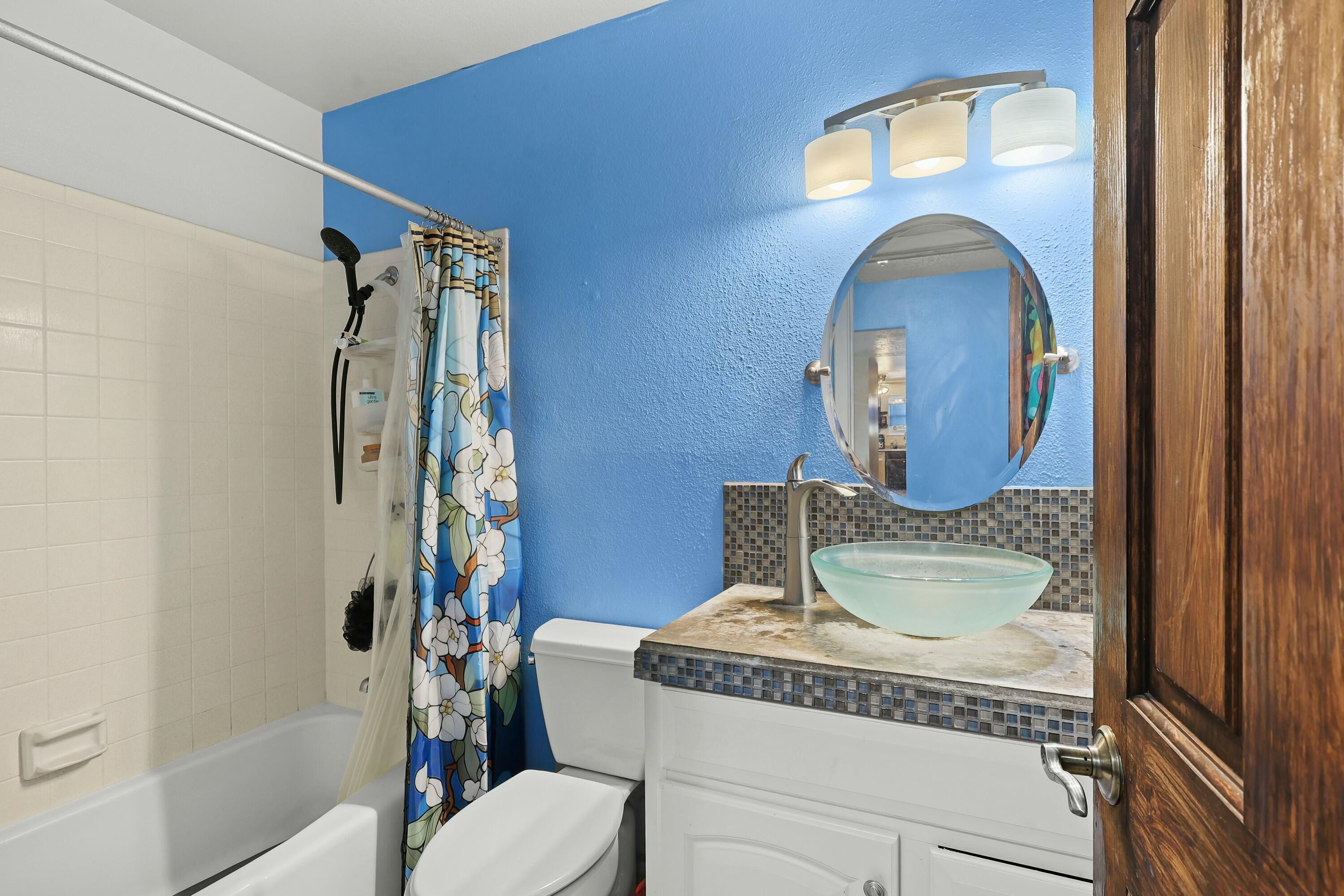 2015 Zaragoza Road SE
