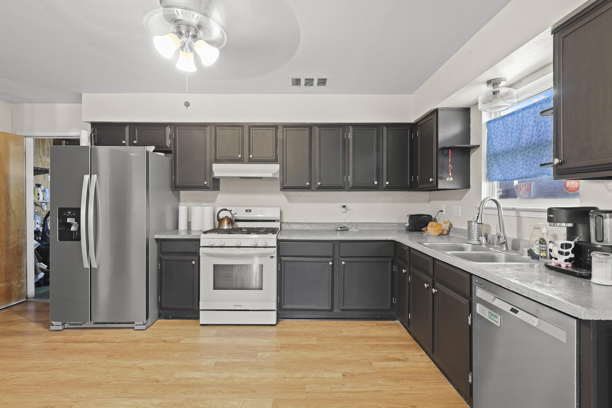 2015 Zaragoza Road SE