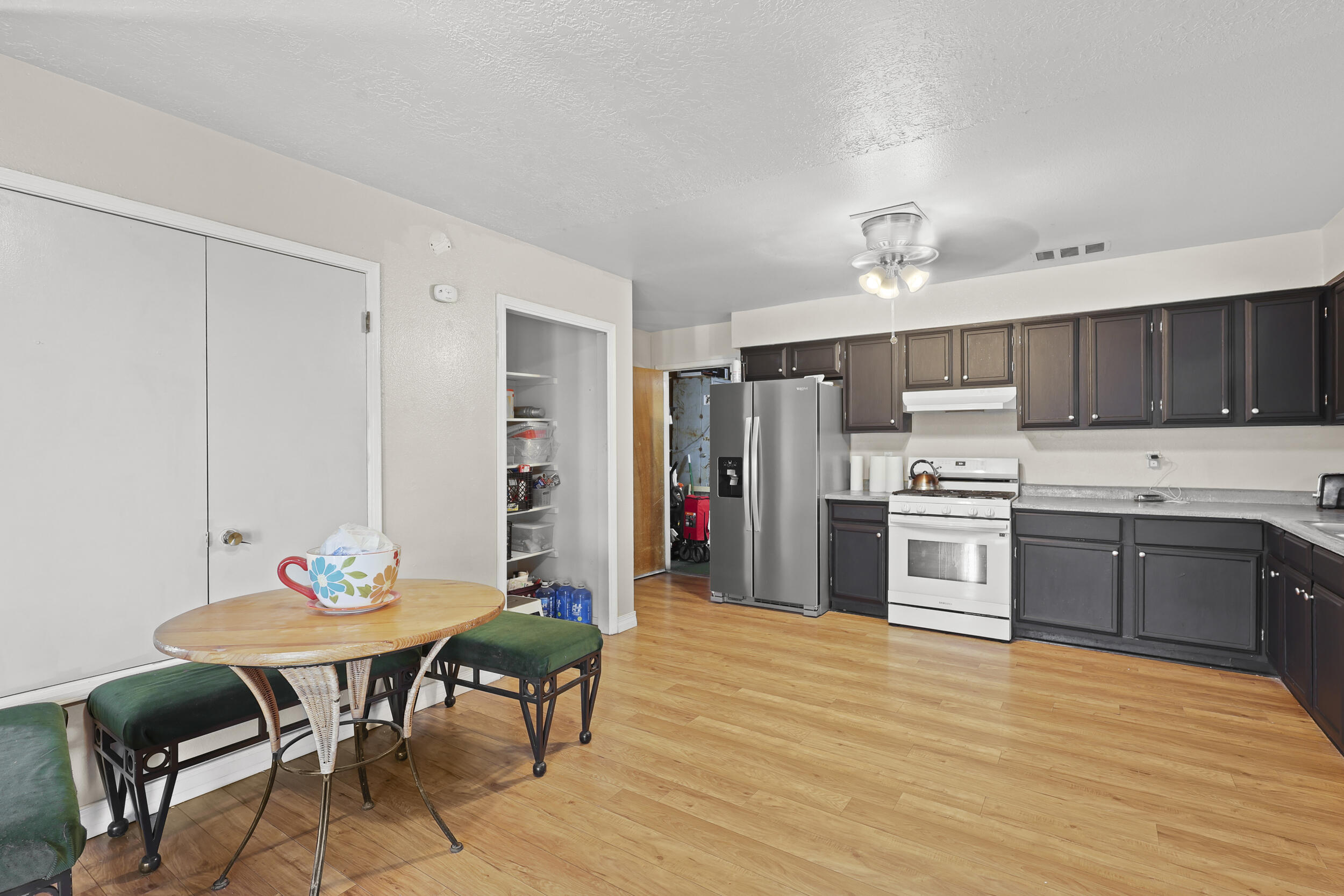 2015 Zaragoza Road SE