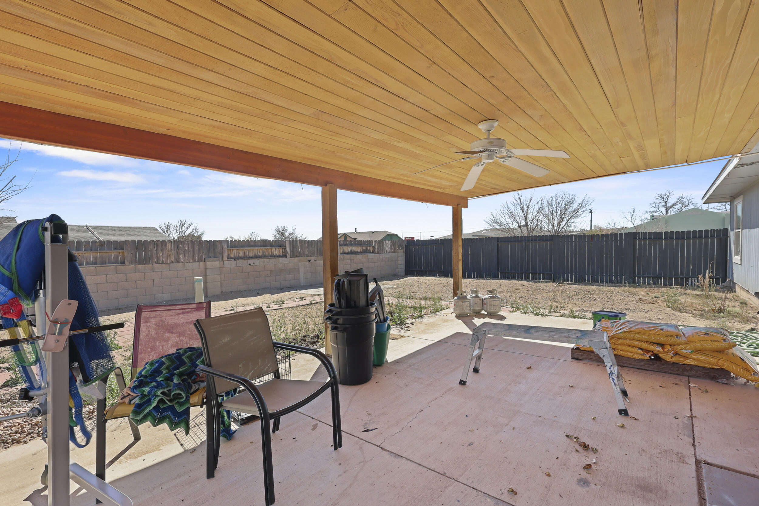 2015 Zaragoza Road SE