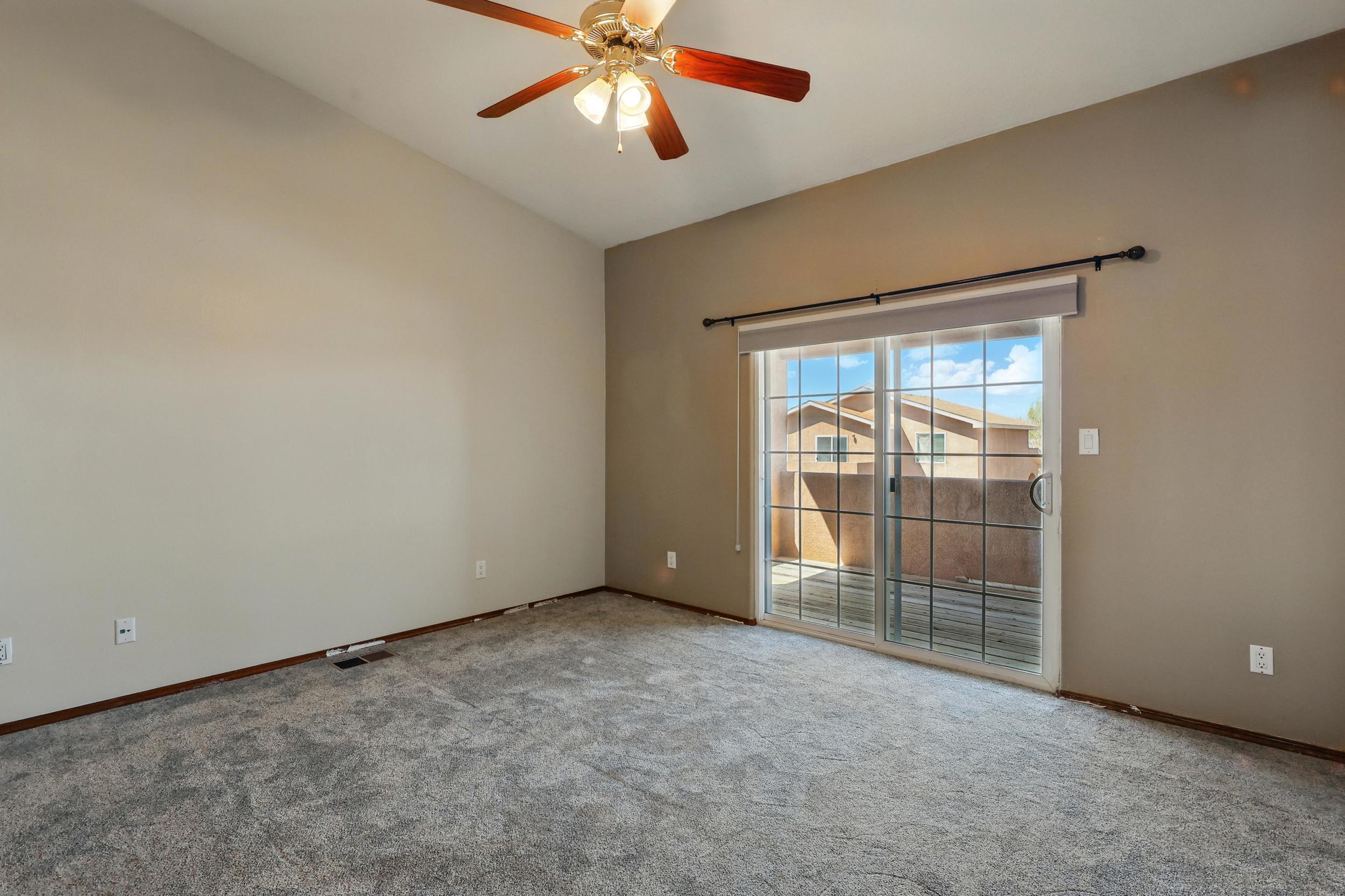 10415 COUNTRY MANOR Place NW