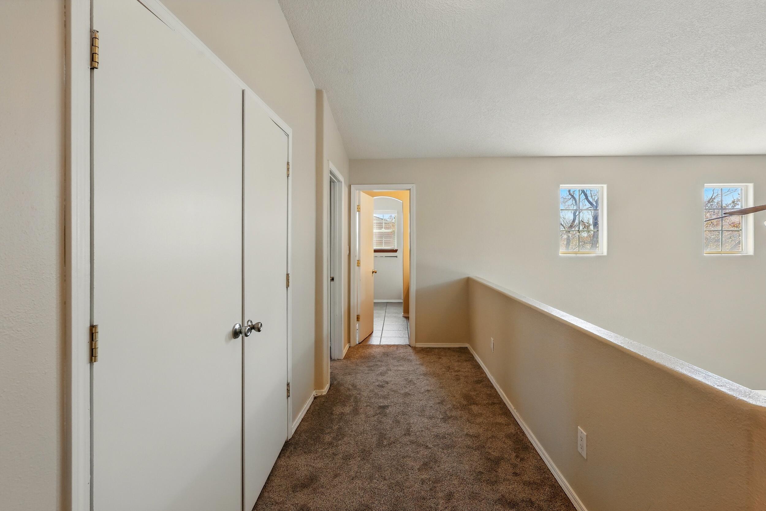 10415 COUNTRY MANOR Place NW