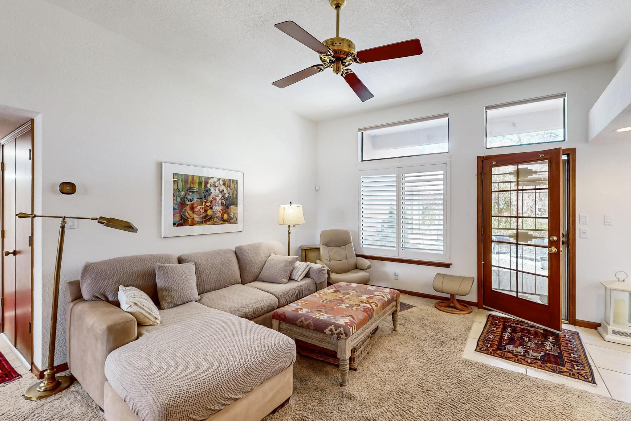 8601 Canyon Run Road NE