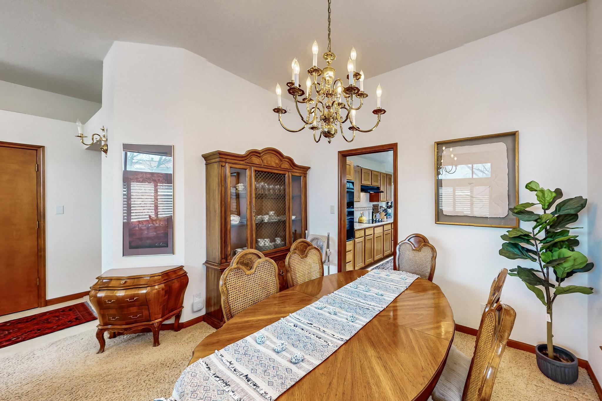 8601 Canyon Run Road NE