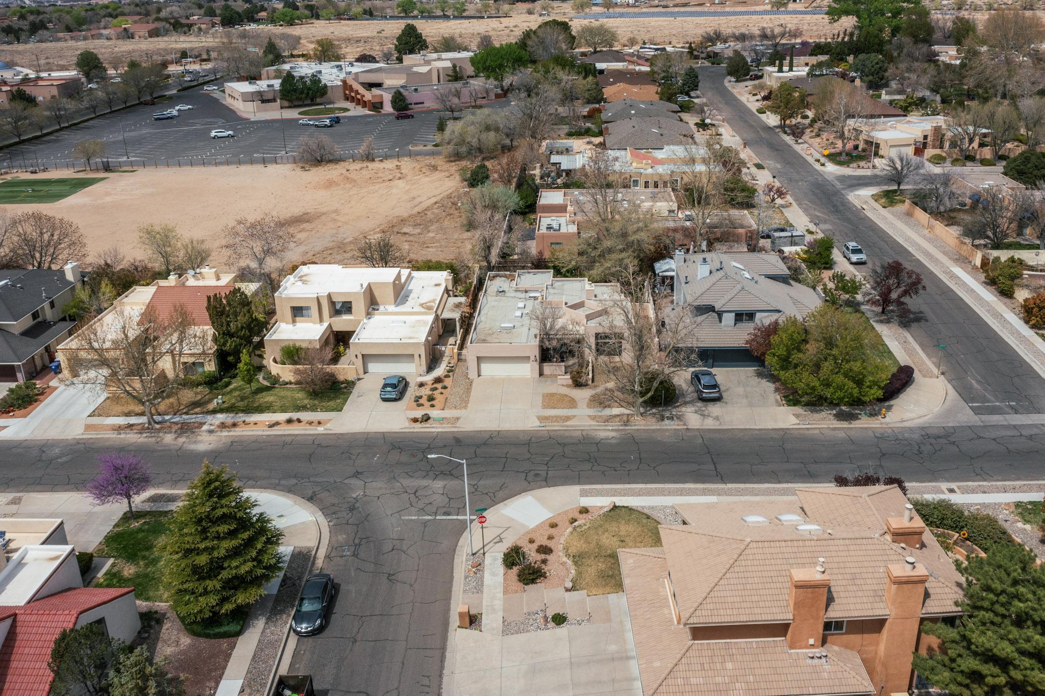 8601 Canyon Run Road NE