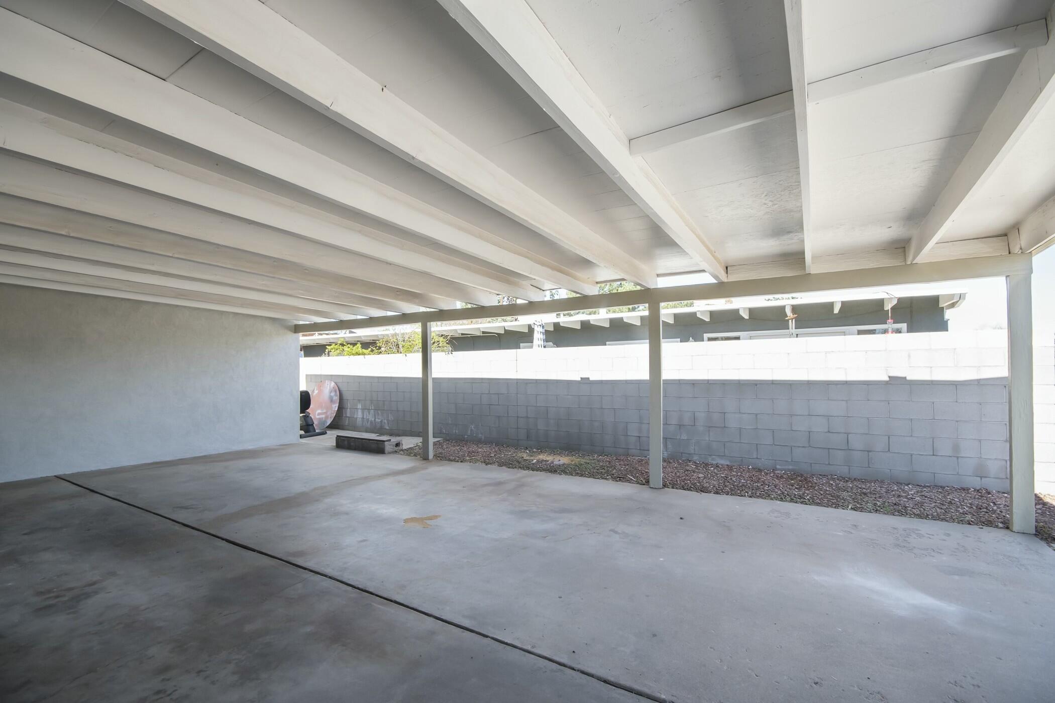 4914 ROYENE Avenue NE