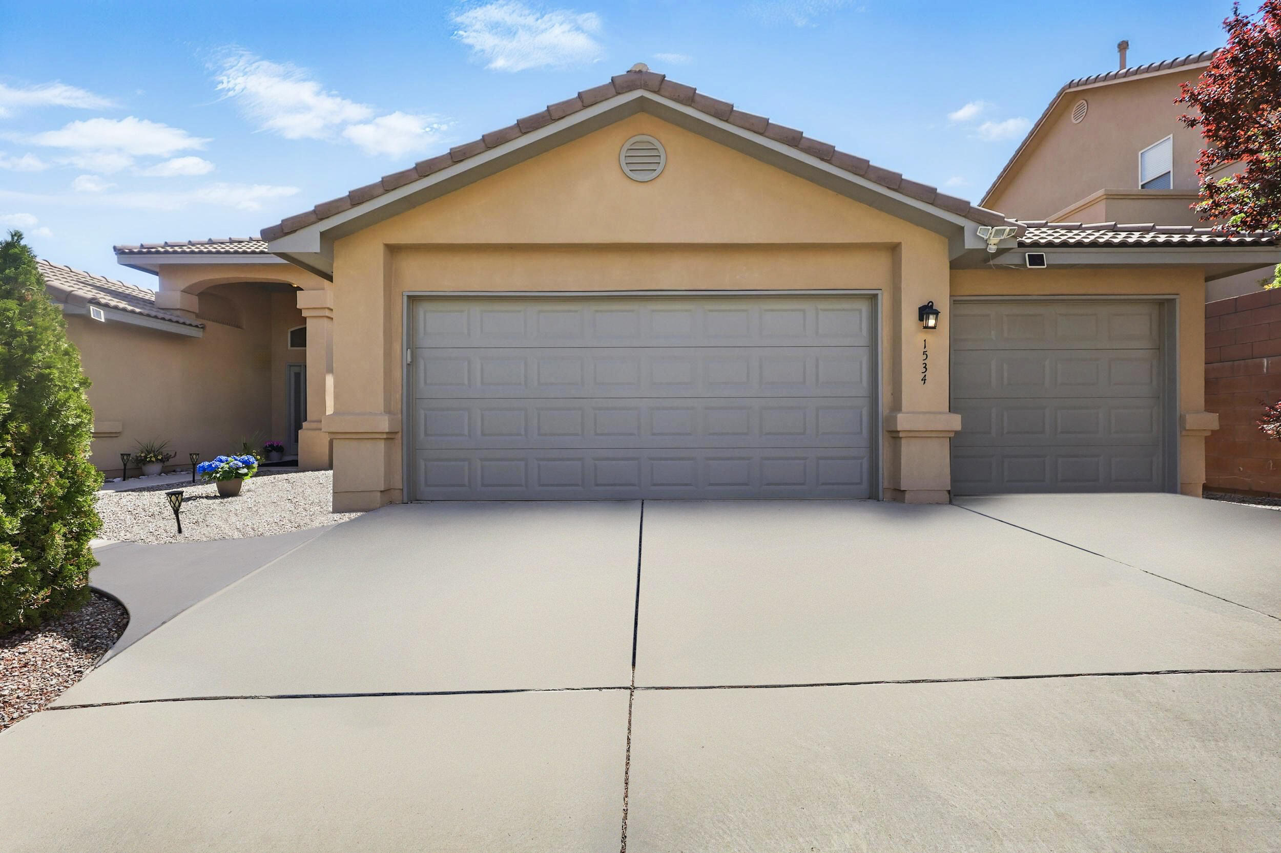 1534 White Pine Drive