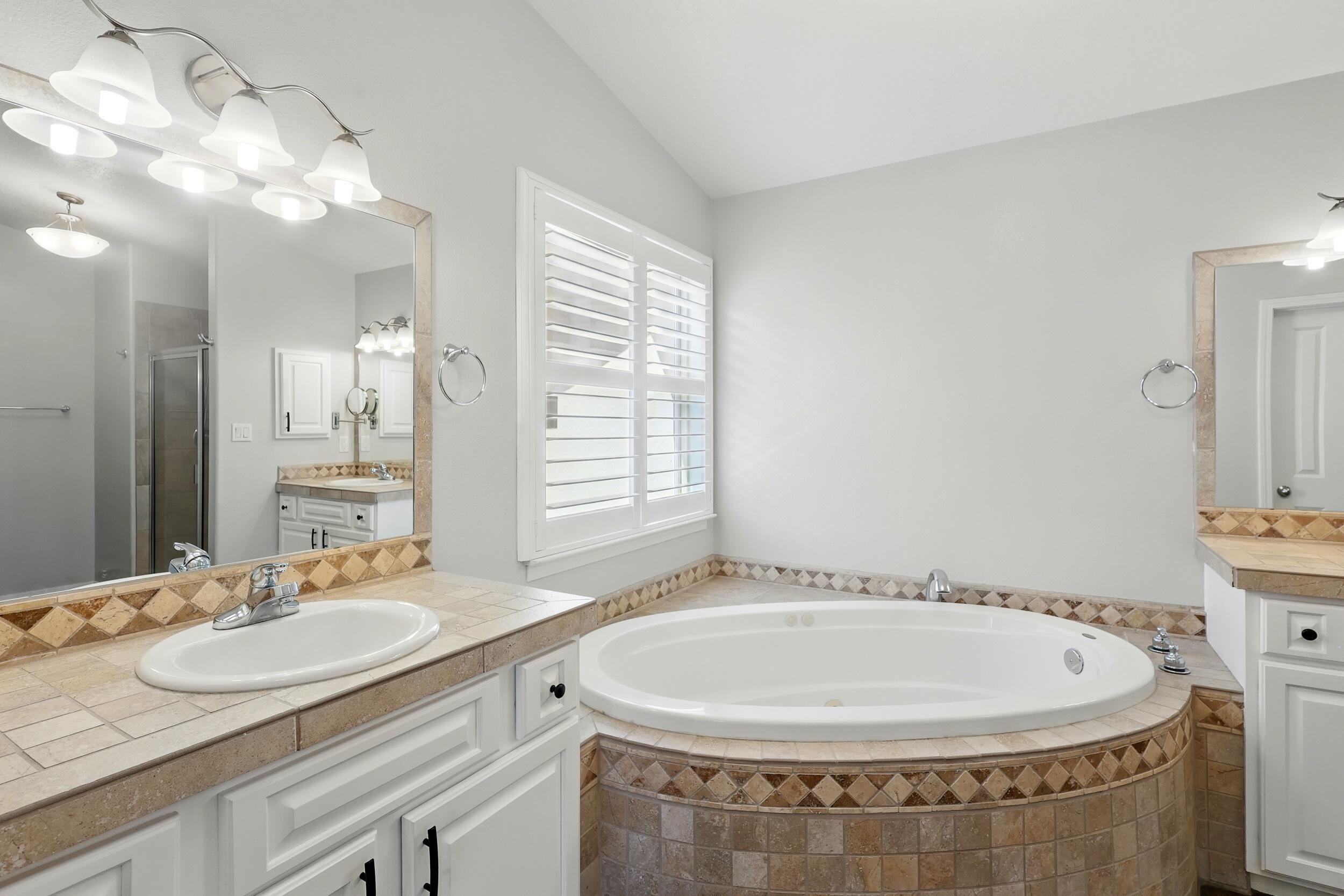 1534 White Pine Drive