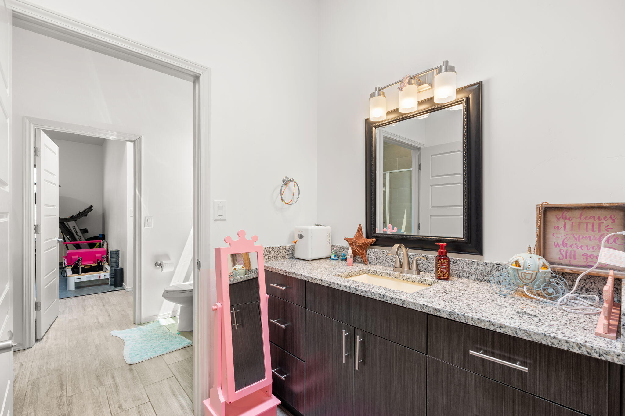 10809 OLYMPIC Street NW