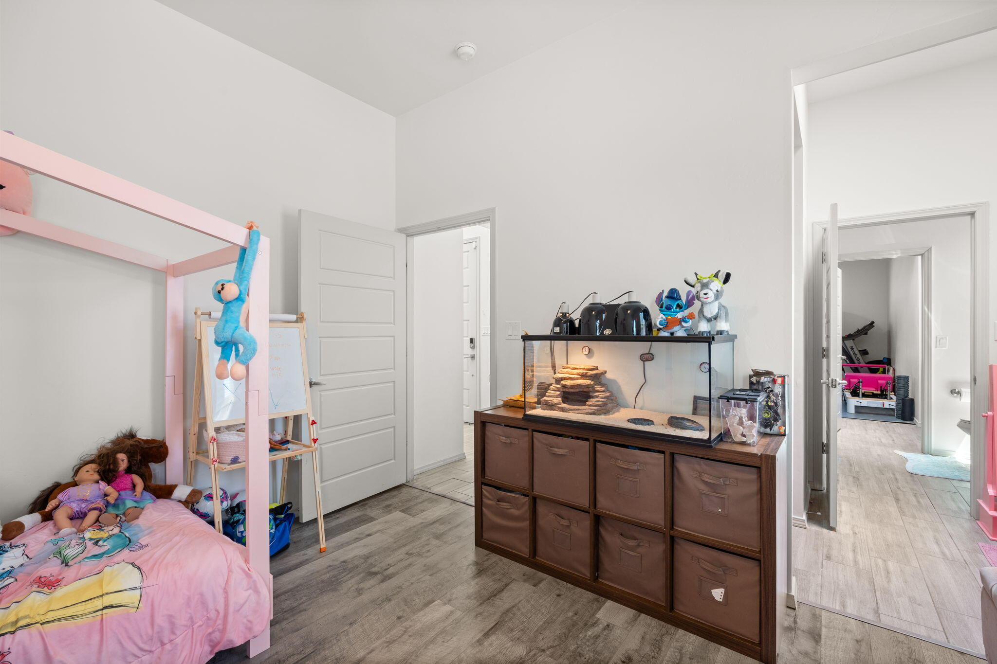 10809 OLYMPIC Street NW