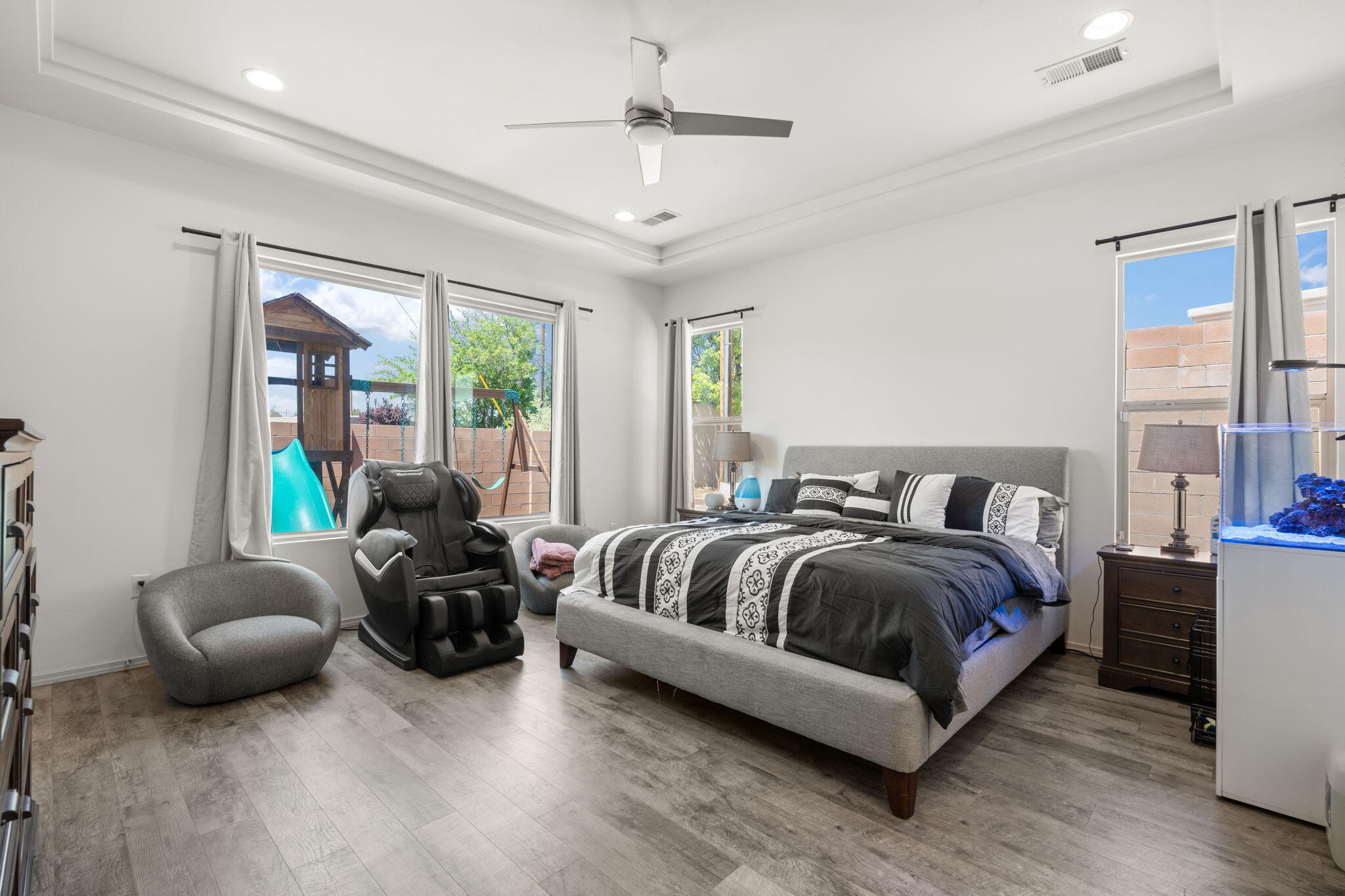 10809 OLYMPIC Street NW