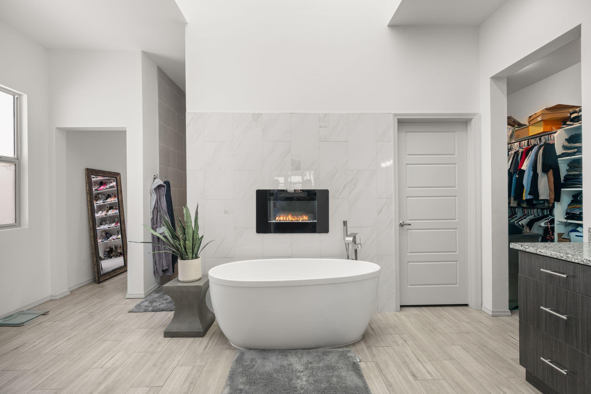 10809 OLYMPIC Street NW