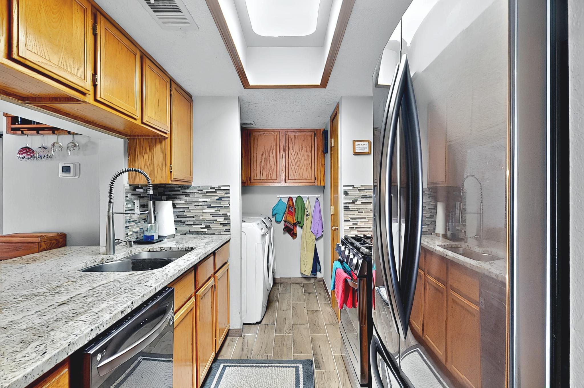 5508 GOLD RUSH Drive NW