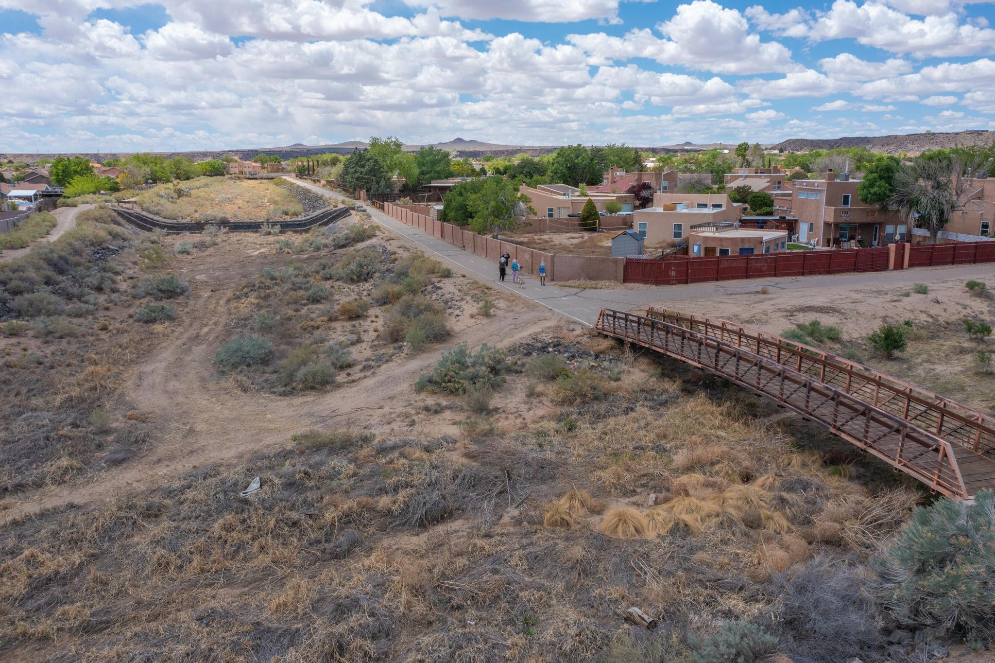 5508 GOLD RUSH Drive NW