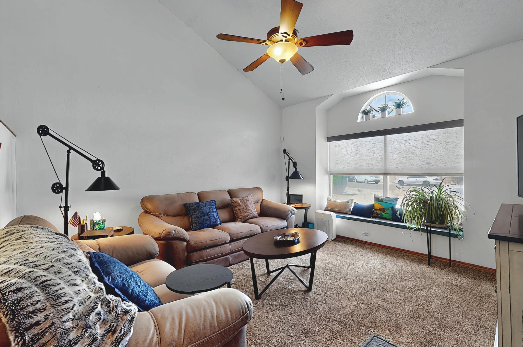 5508 GOLD RUSH Drive NW