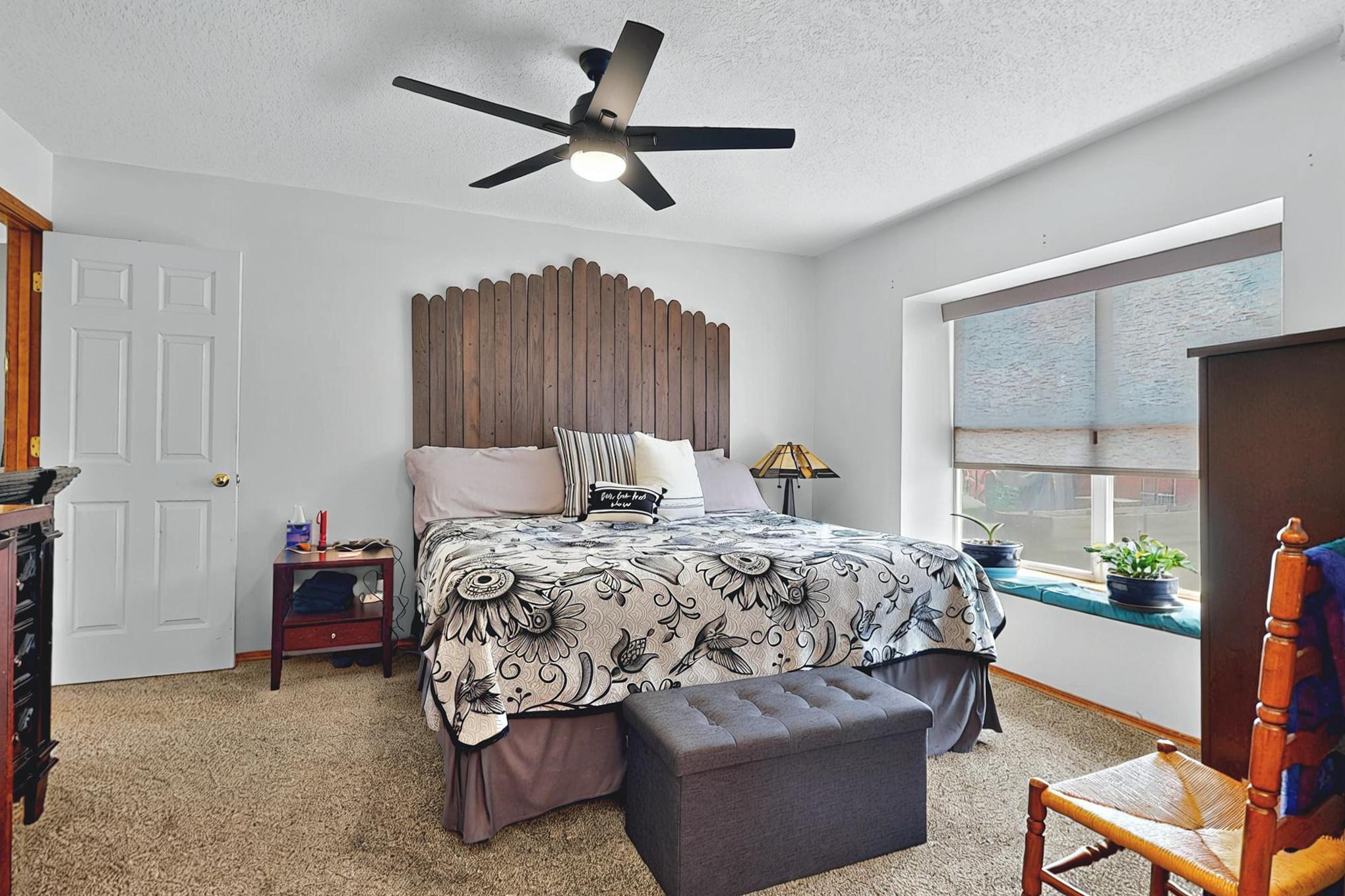 5508 GOLD RUSH Drive NW