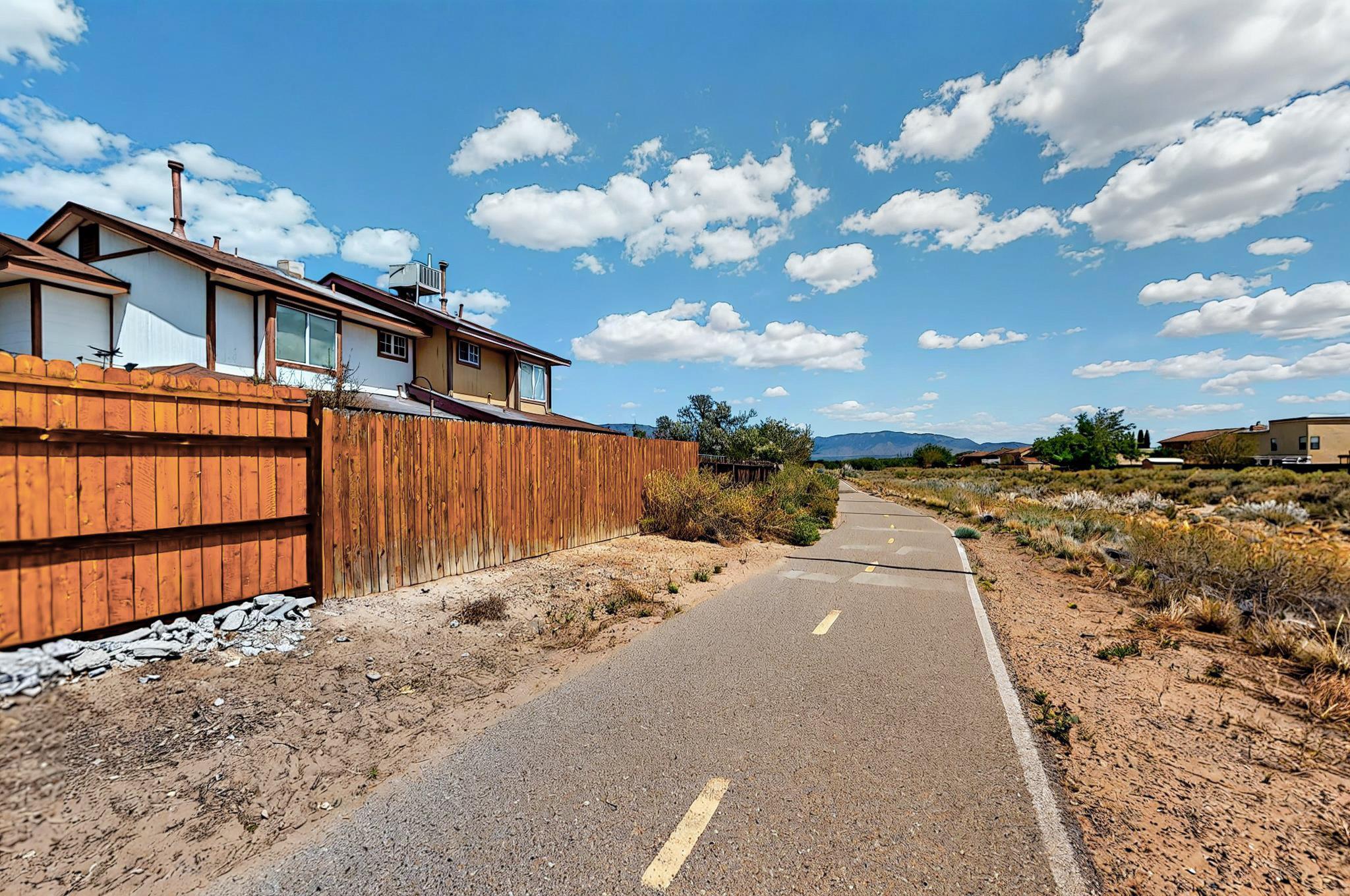 5508 GOLD RUSH Drive NW