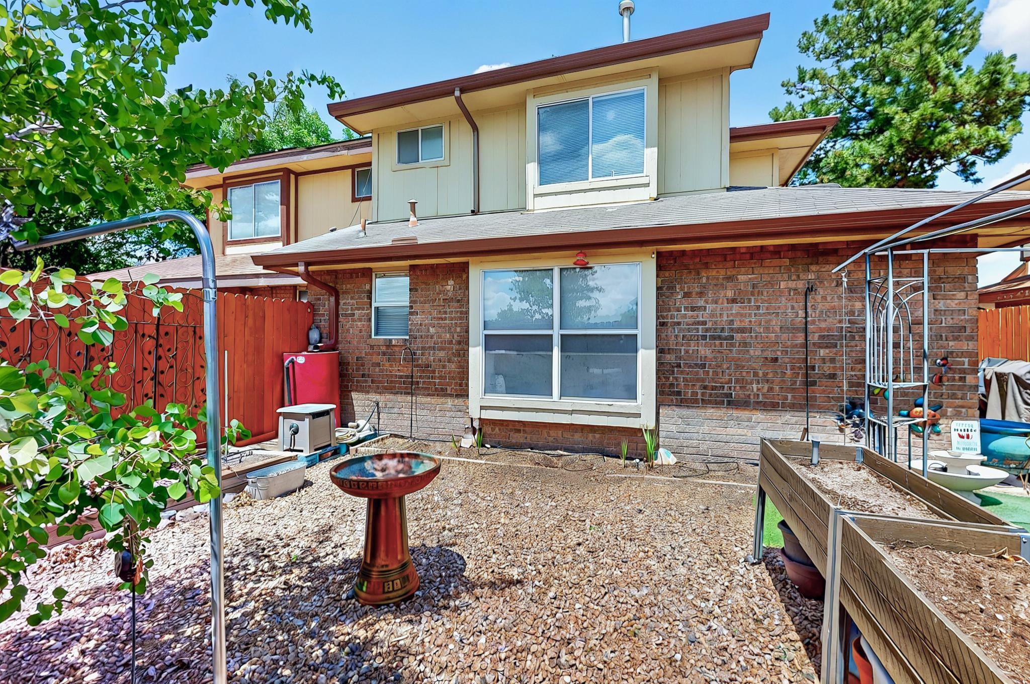 5508 GOLD RUSH Drive NW