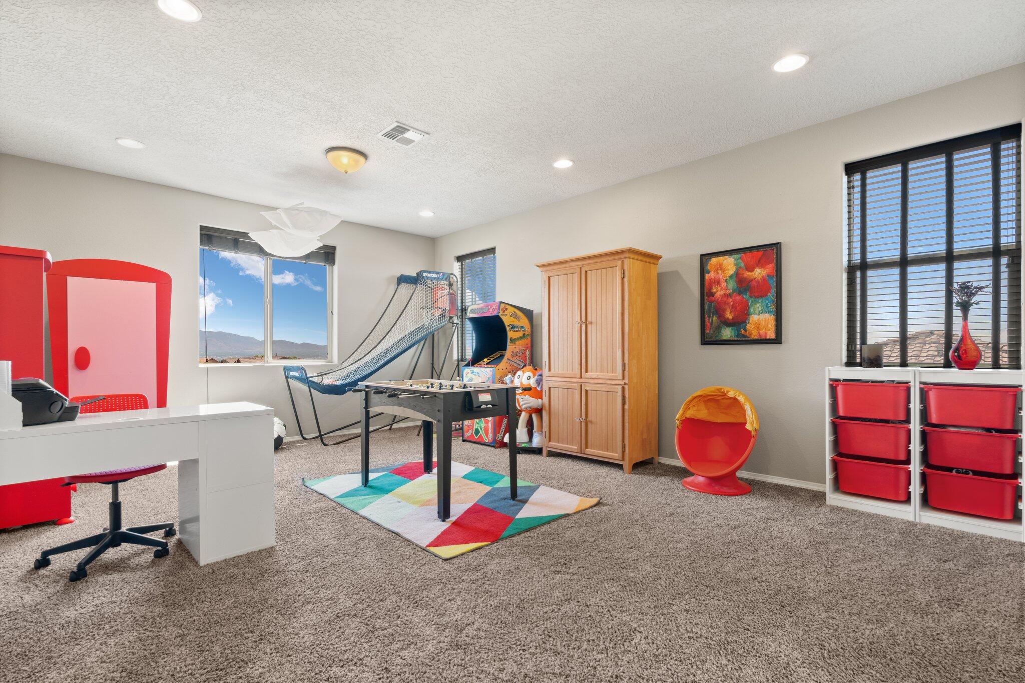 6816 LARGO VISTA Street NW