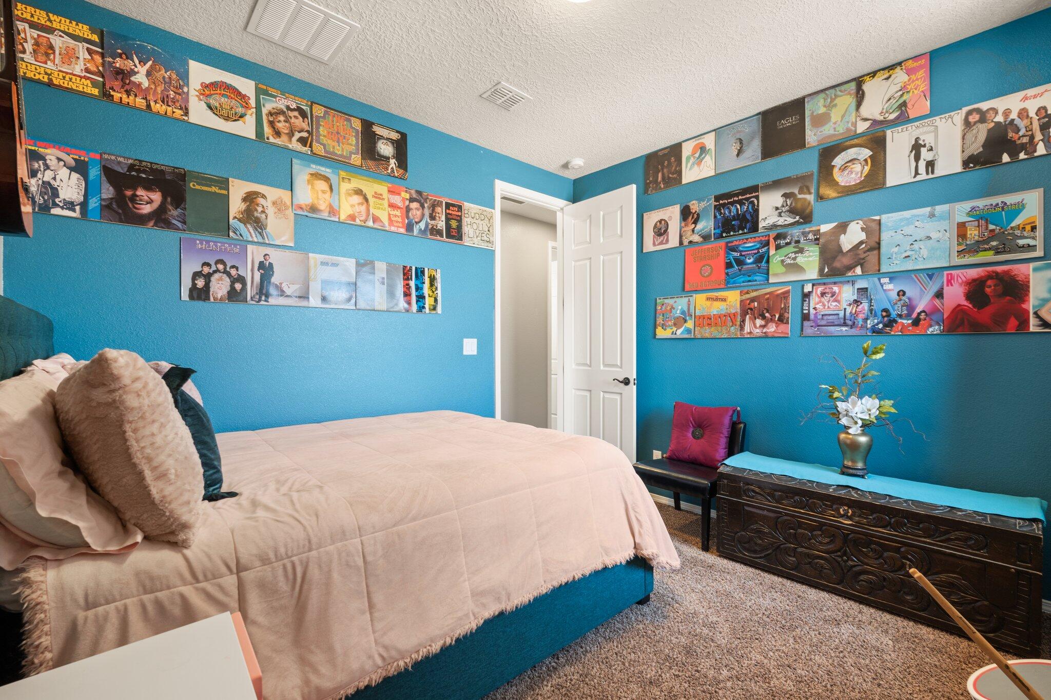 6816 LARGO VISTA Street NW