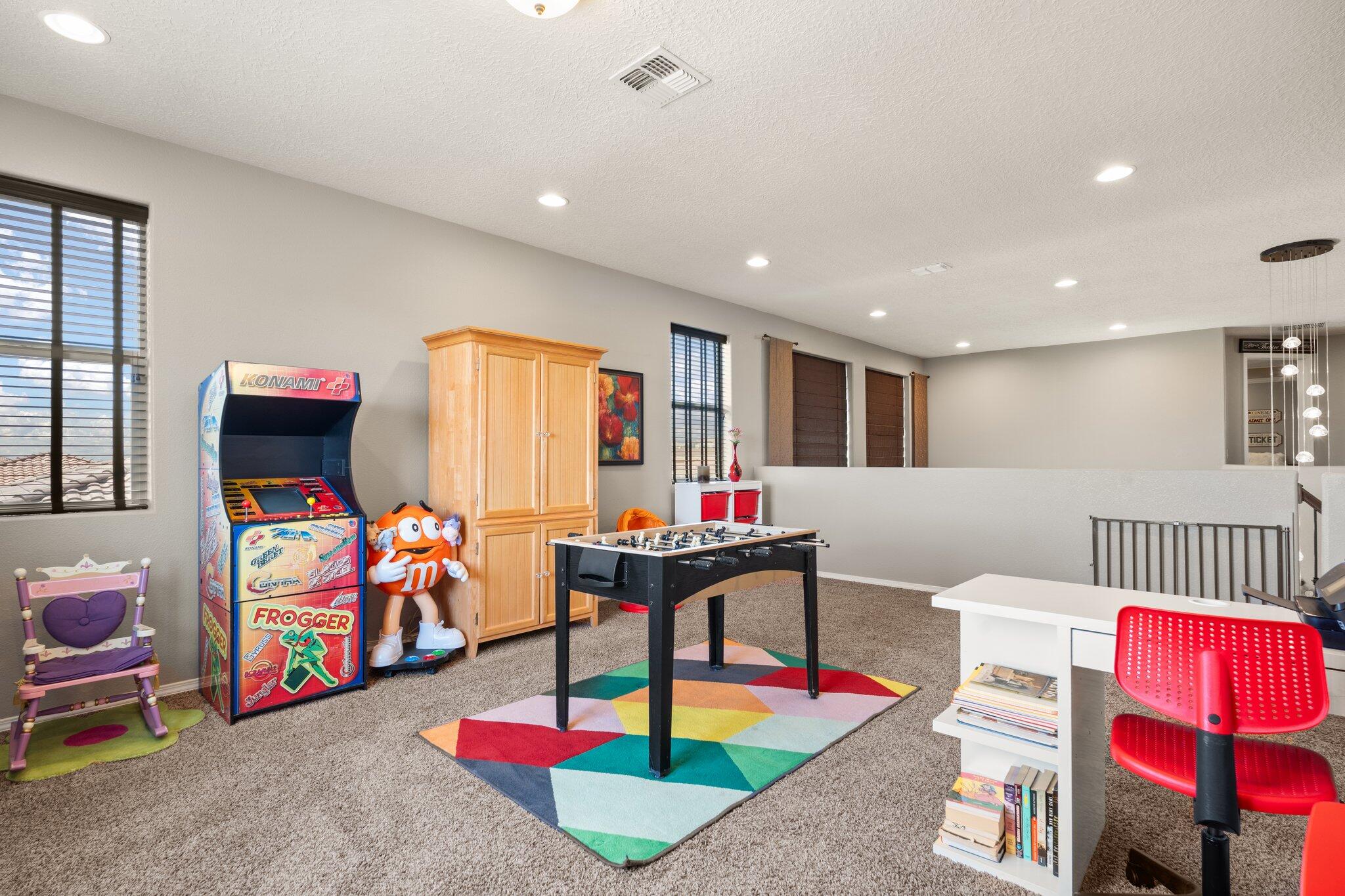 6816 LARGO VISTA Street NW