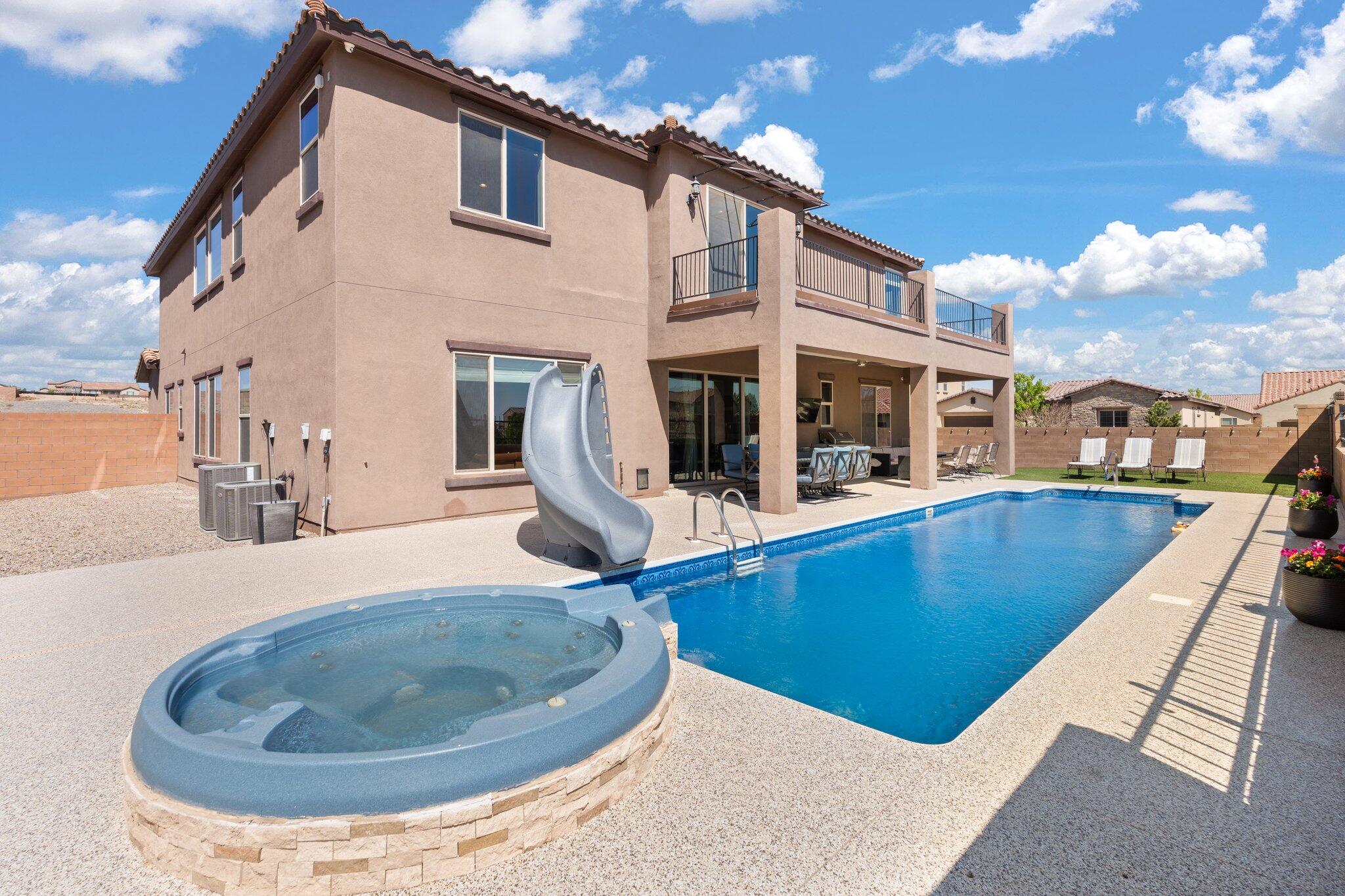 6816 LARGO VISTA Street NW