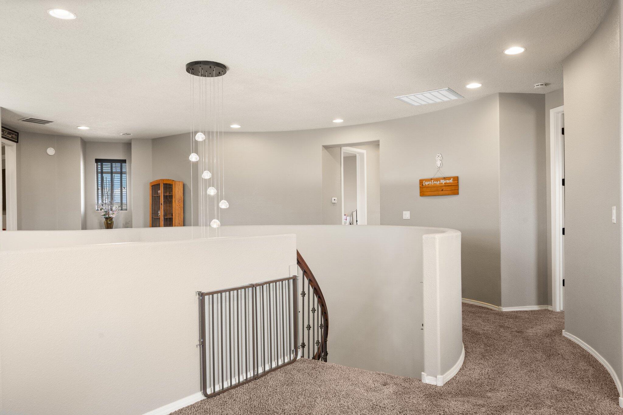 6816 LARGO VISTA Street NW