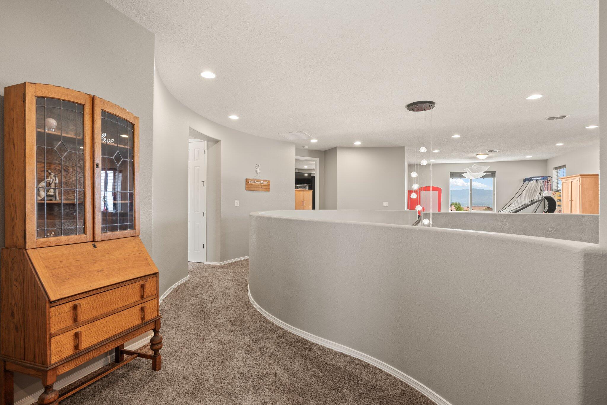 6816 LARGO VISTA Street NW