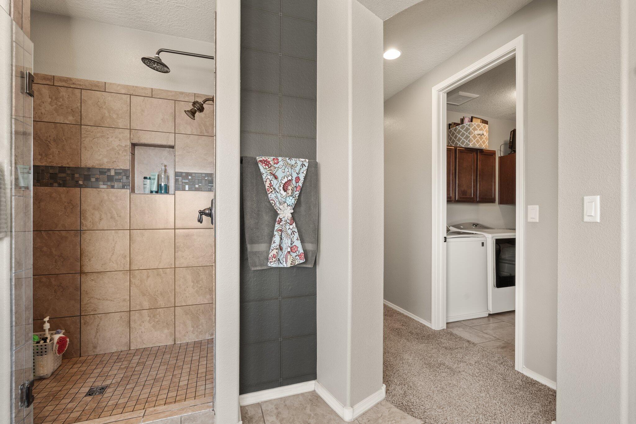 6816 LARGO VISTA Street NW