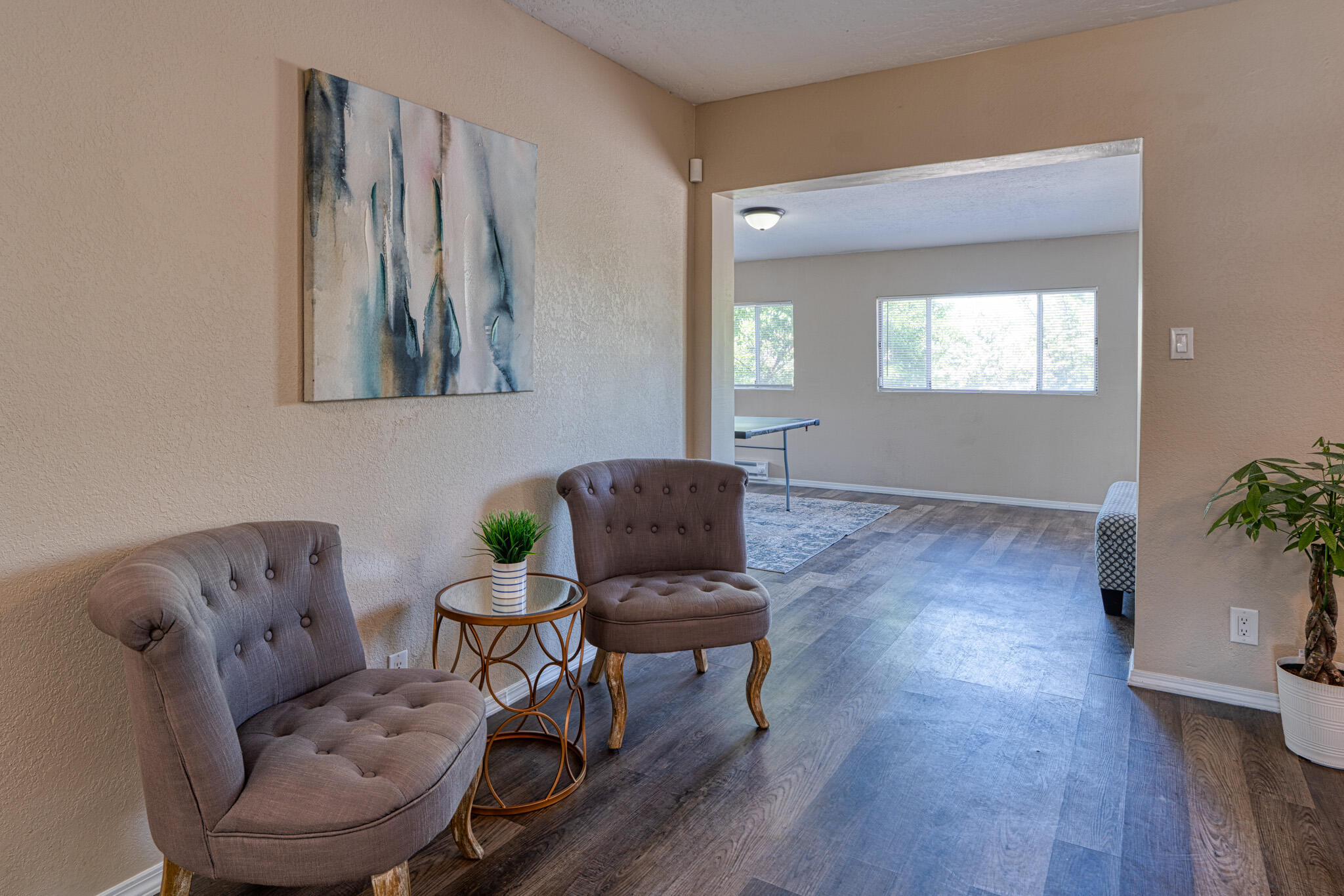 6421 Rosalind Drive NE