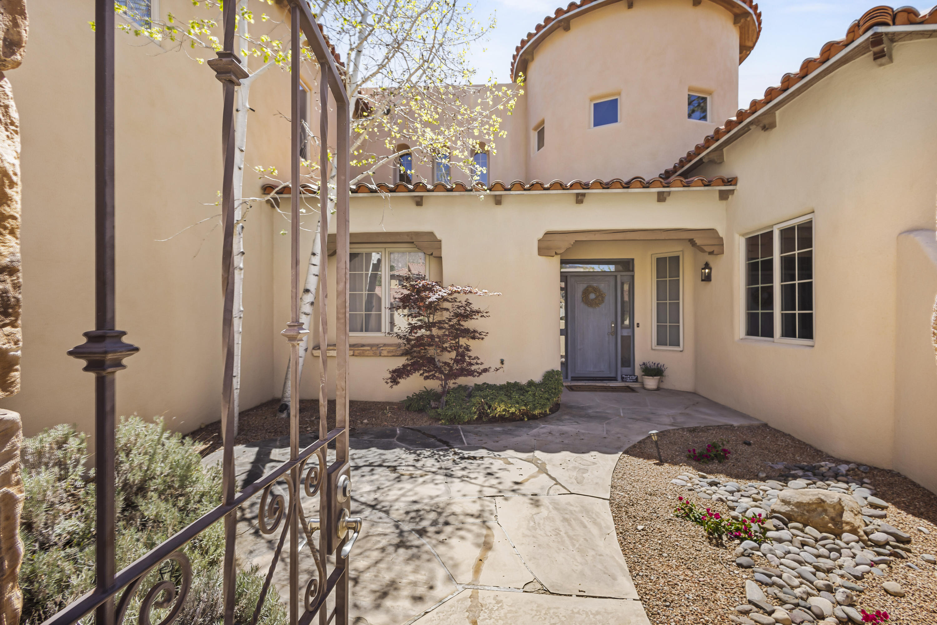 12012 SUMMERWIND Place NE