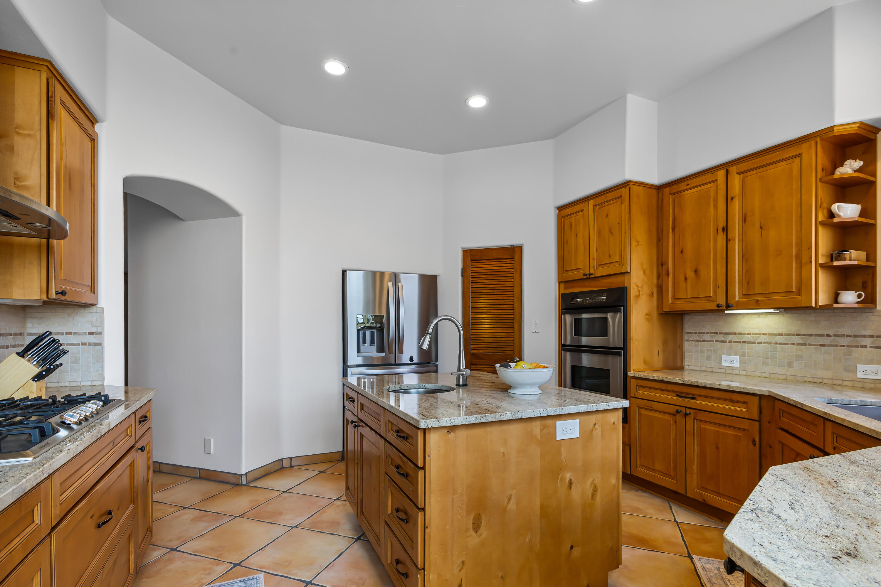 12012 SUMMERWIND Place NE