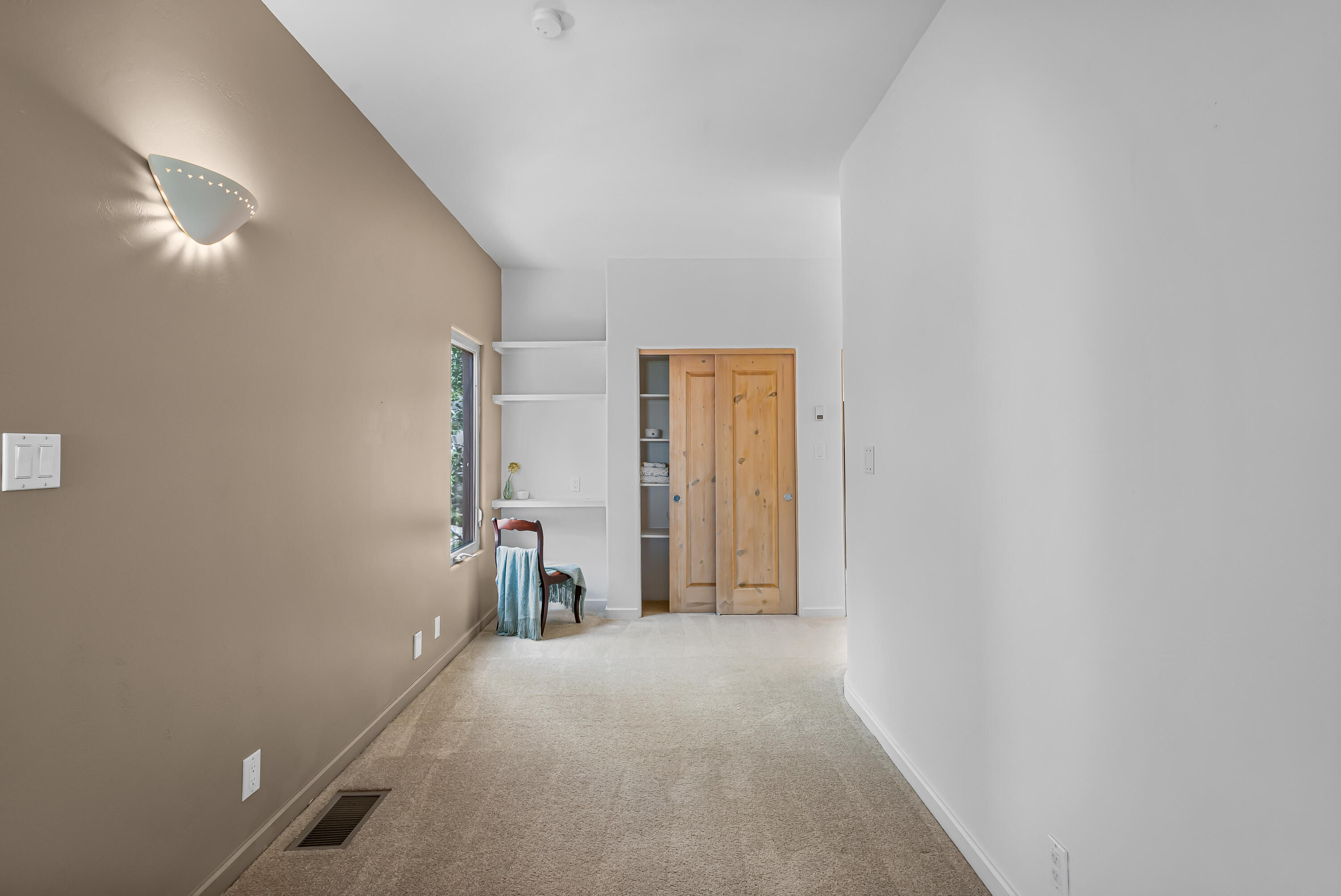 12012 SUMMERWIND Place NE