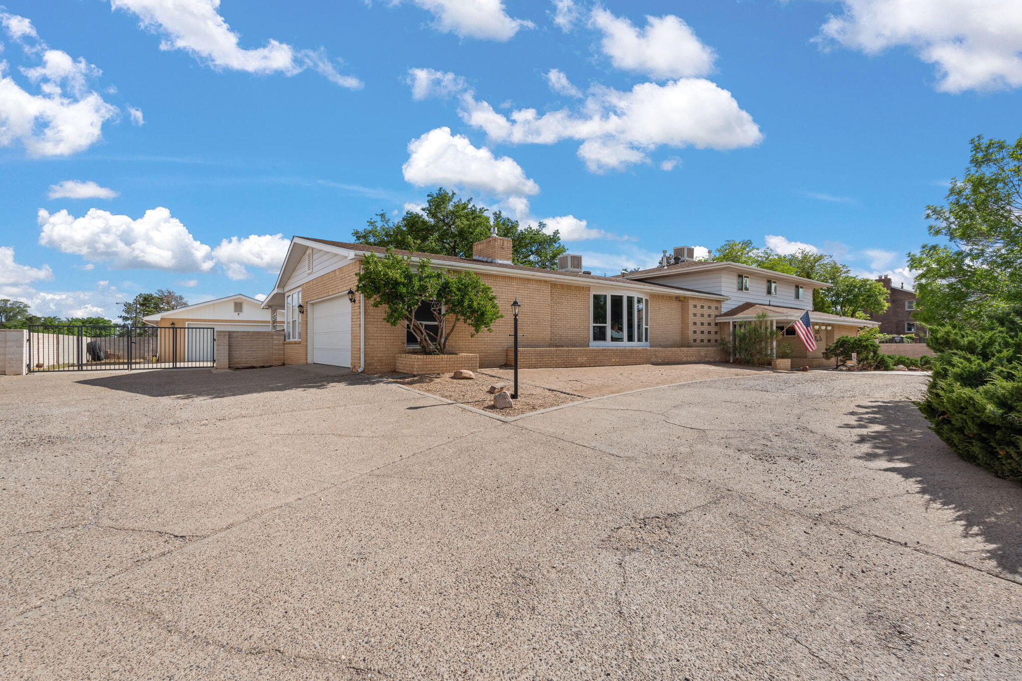 1615 VELTA Drive