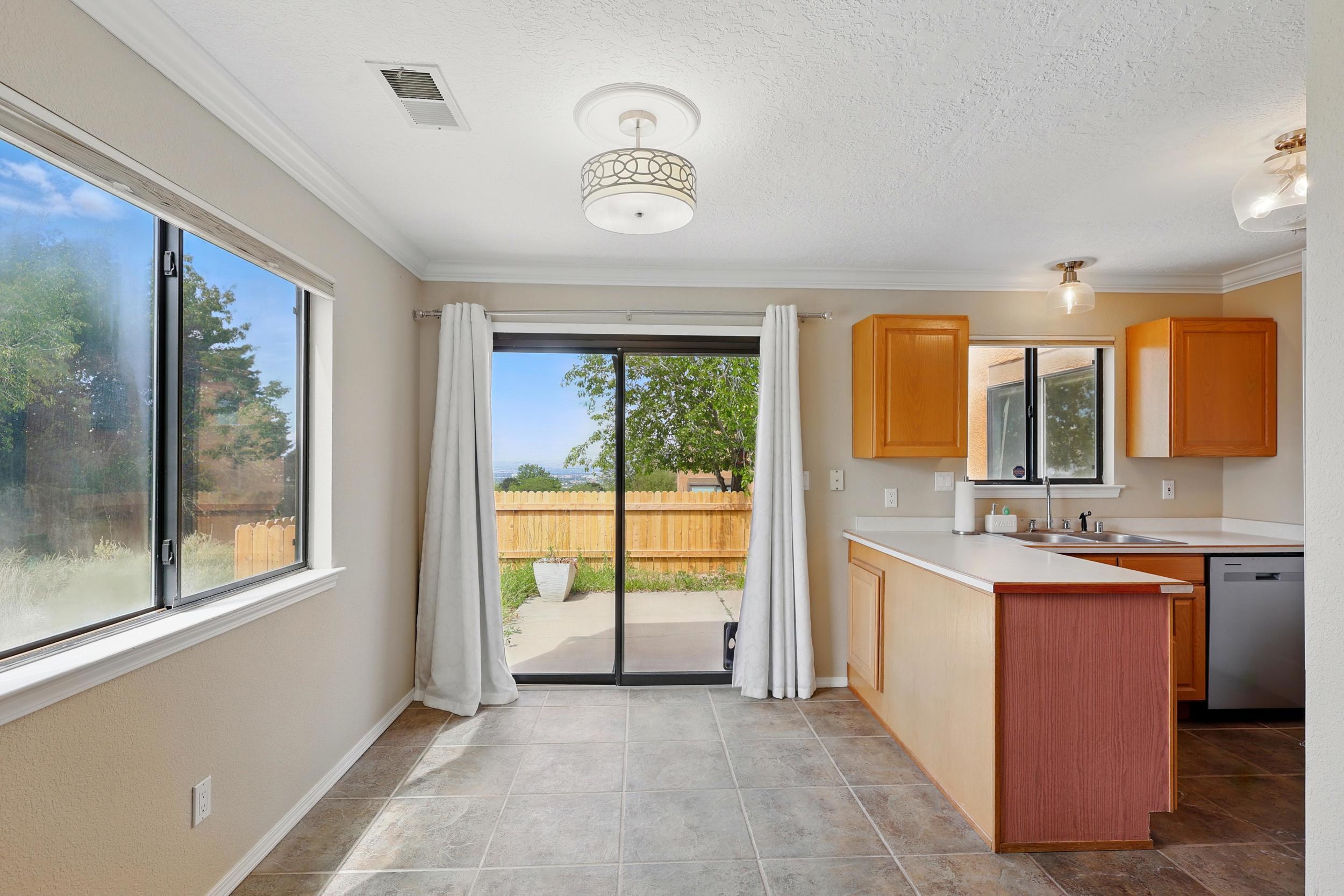2900 VISTA DEL REY 33A