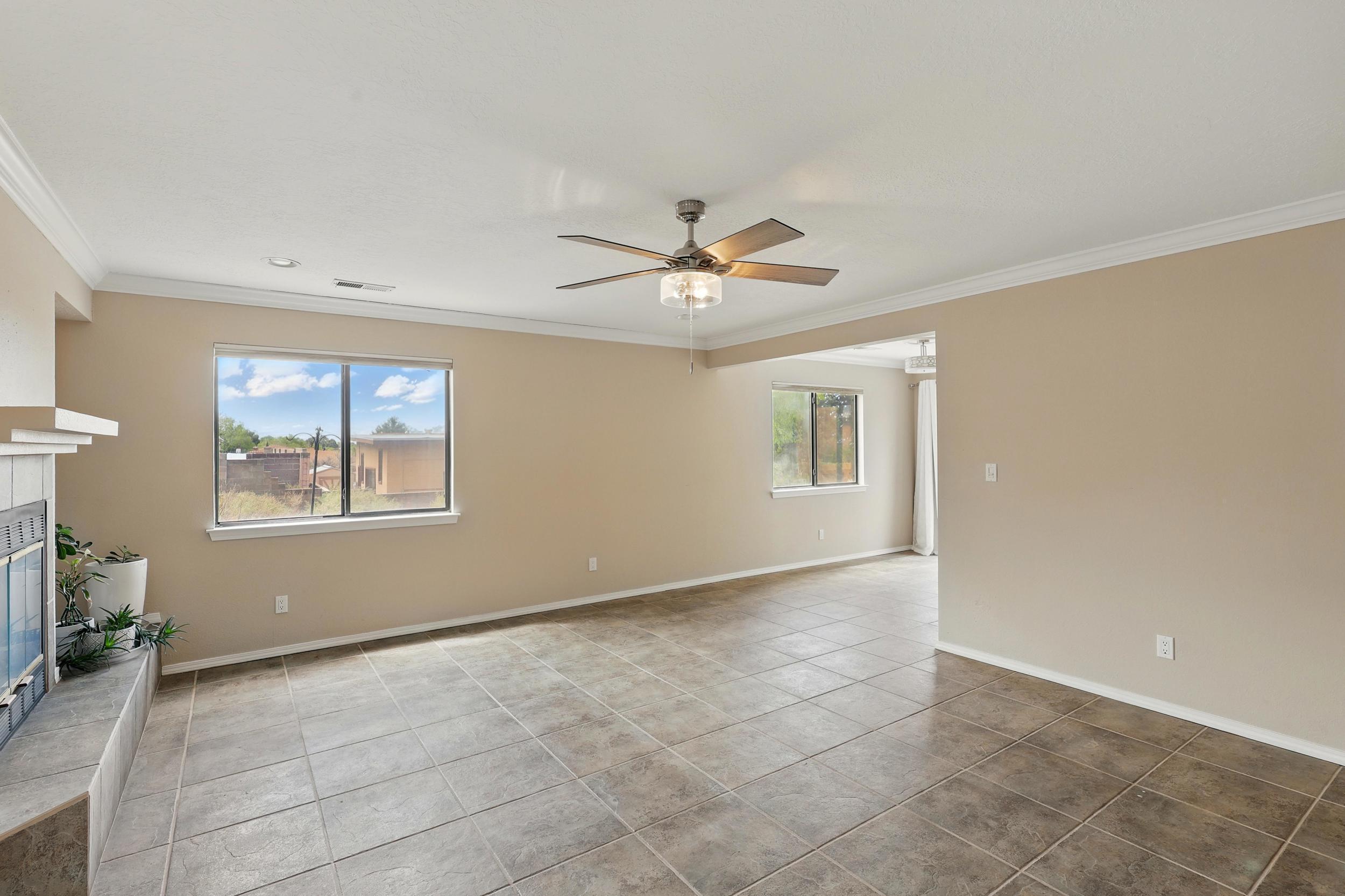 2900 VISTA DEL REY 33A