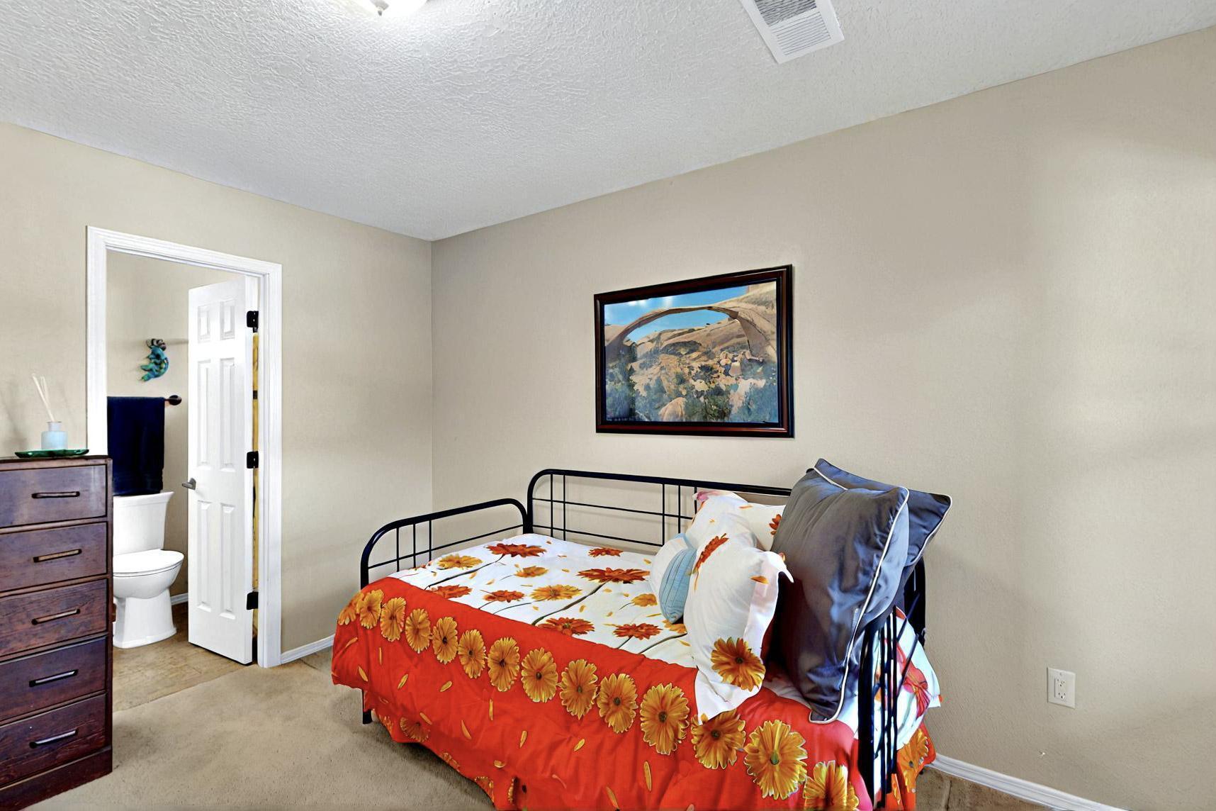 10912 SALTILLO Street NW