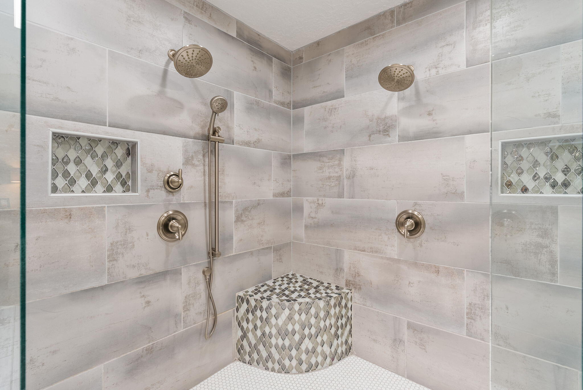 5512 ESTRELLITA DEL NORTE Road NE