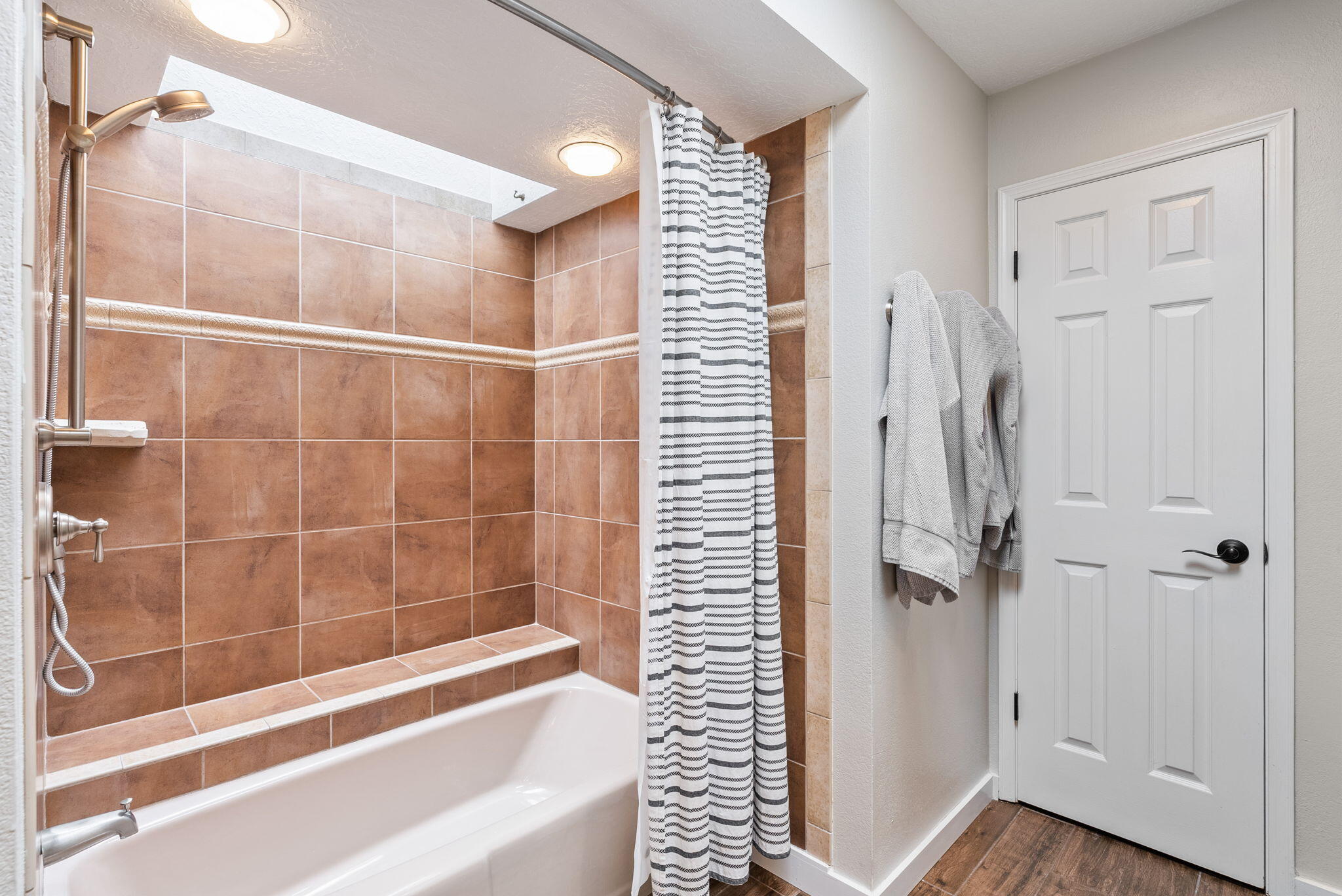 5512 ESTRELLITA DEL NORTE Road NE