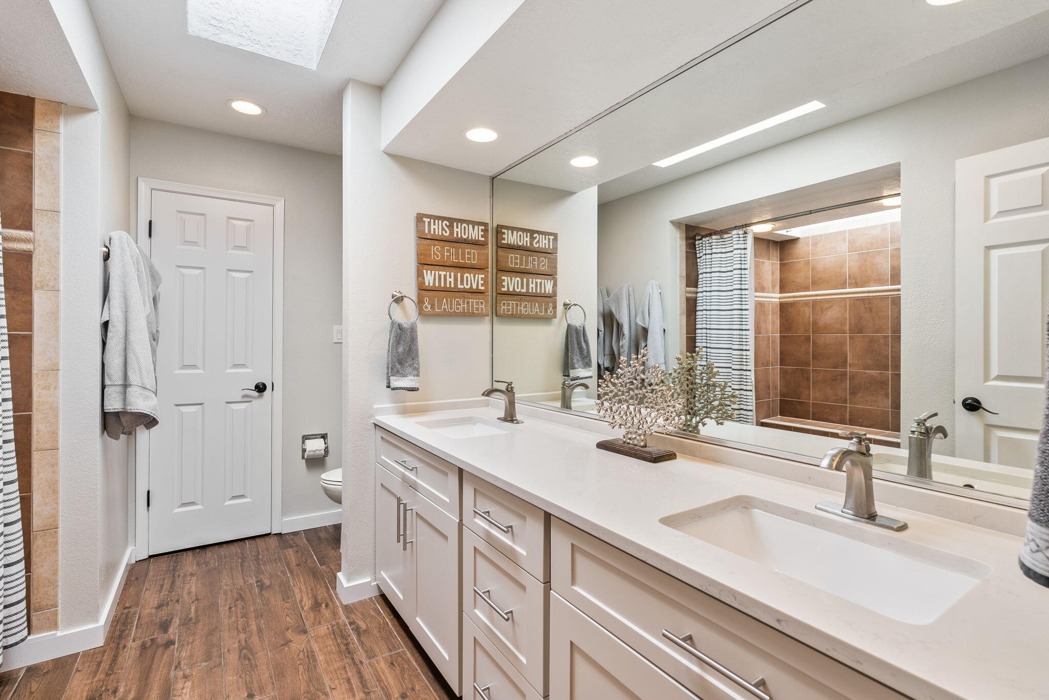 5512 ESTRELLITA DEL NORTE Road NE