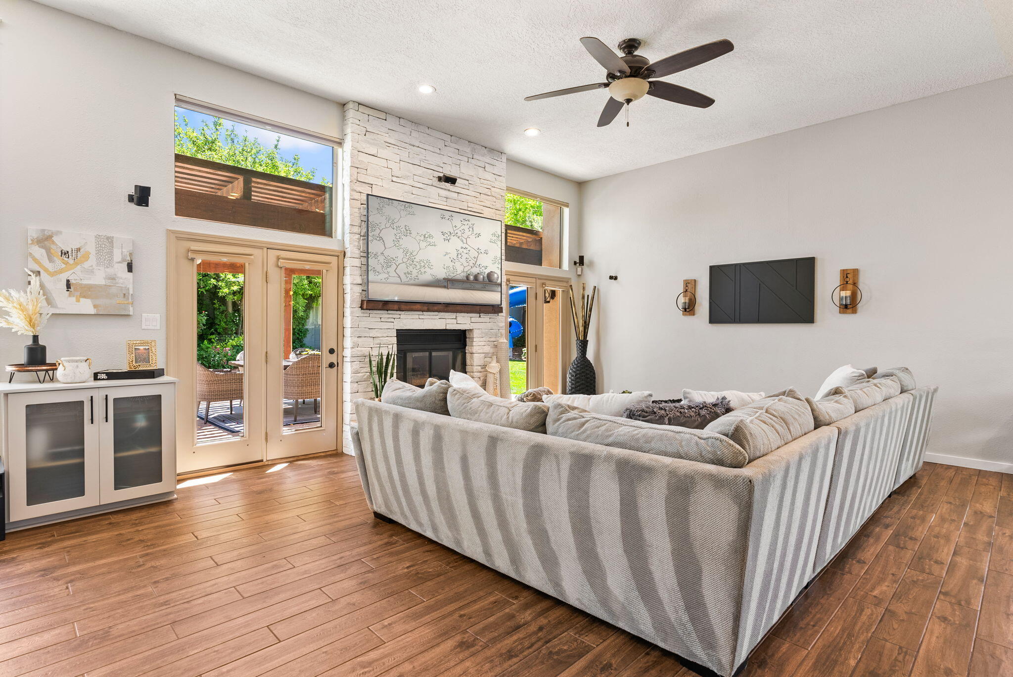 5512 ESTRELLITA DEL NORTE Road NE