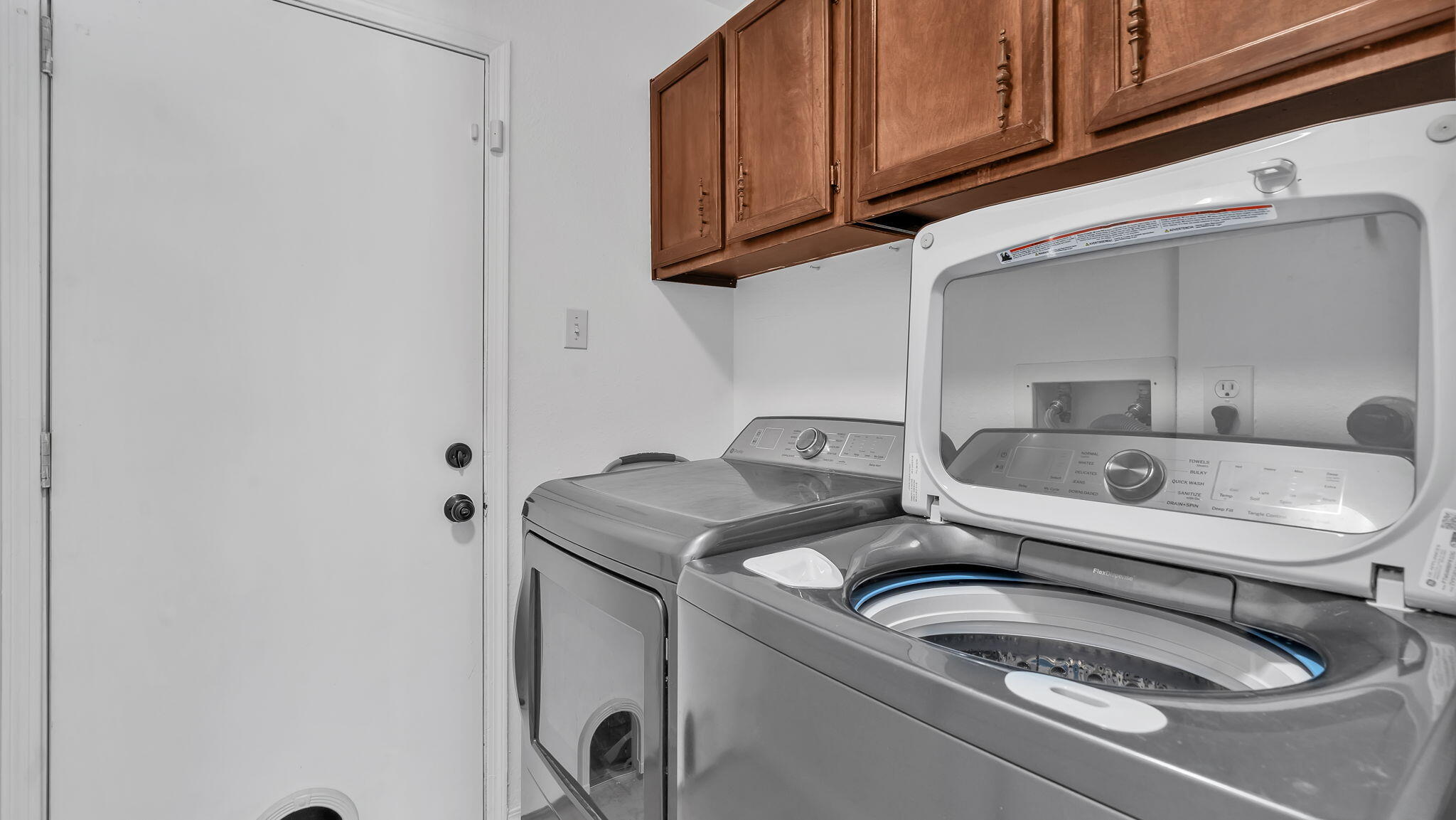 12605 ELYSE Place SE