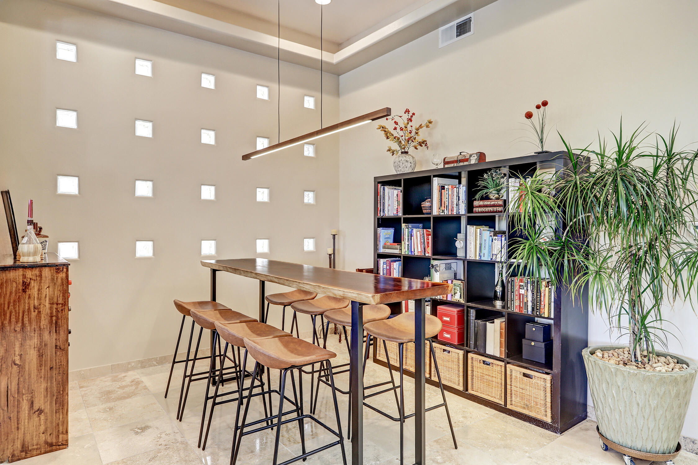 7335 BLUE MOON Lane NE