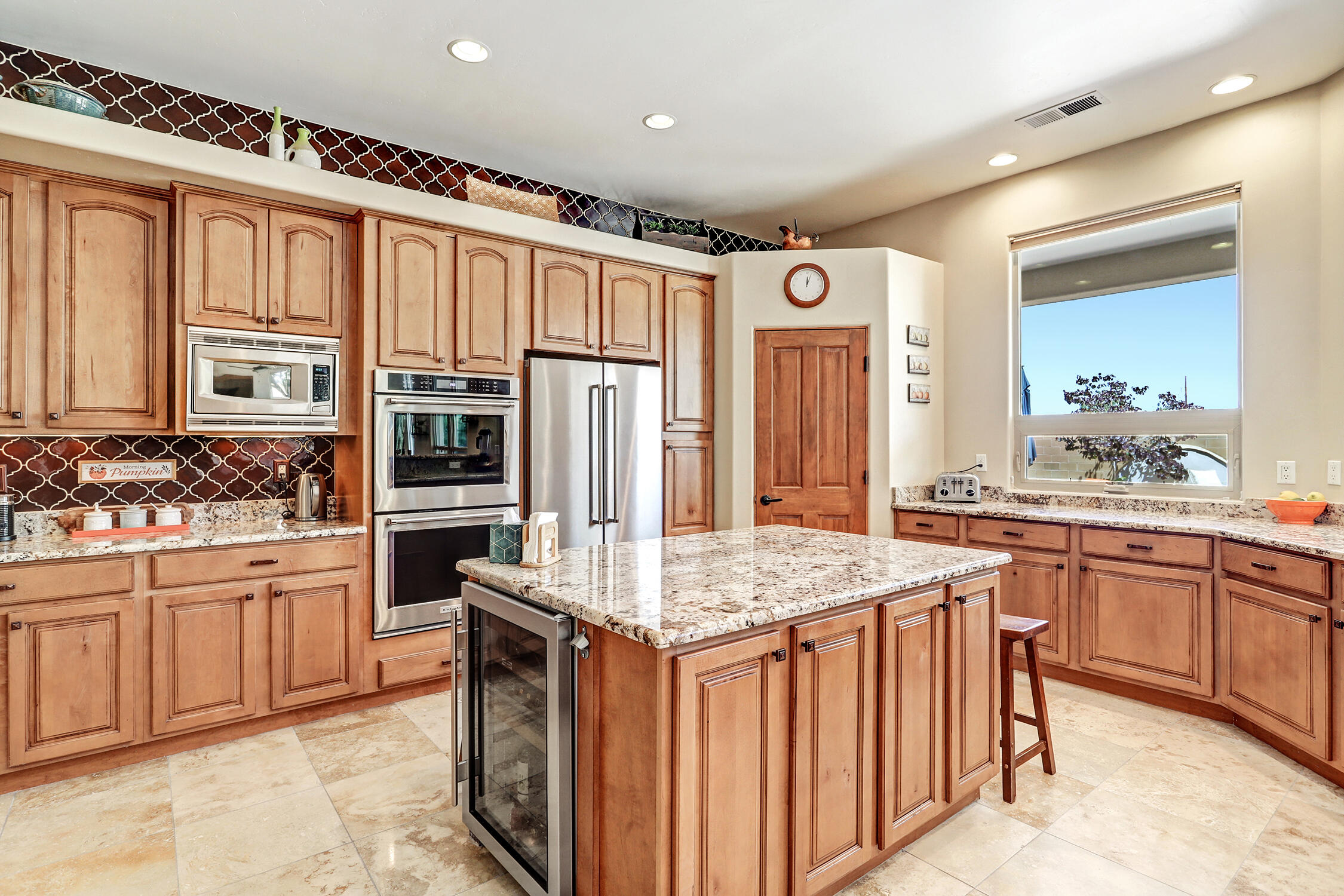 7335 BLUE MOON Lane NE