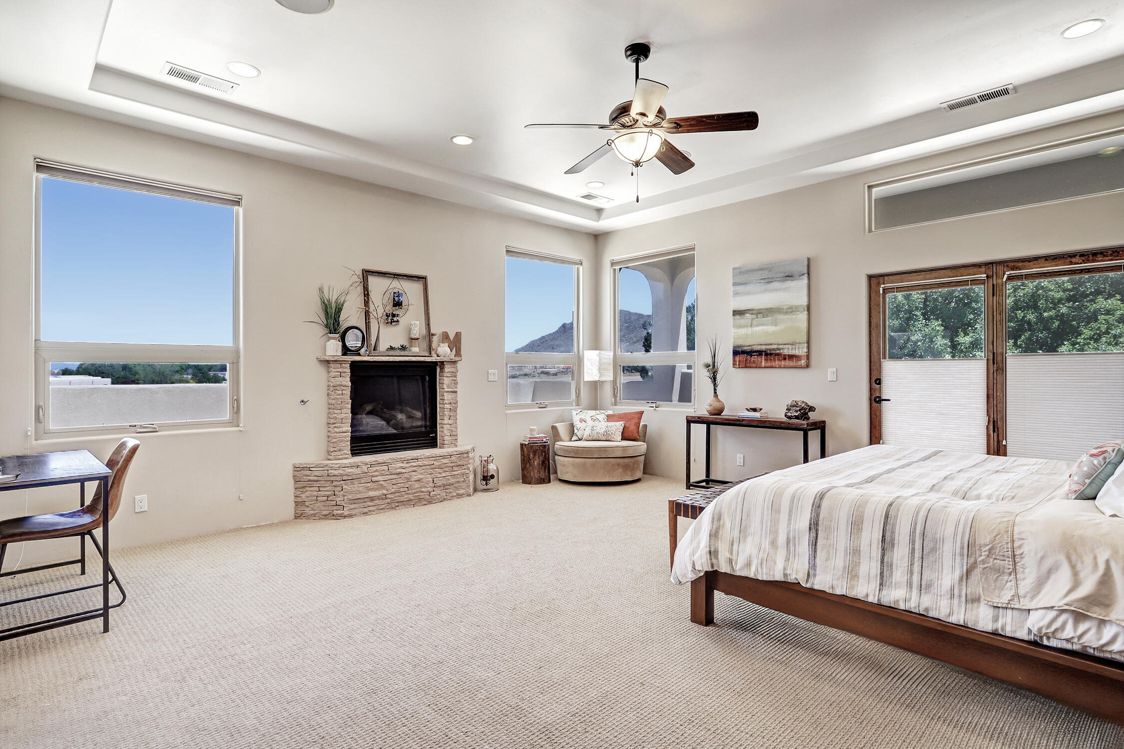 7335 BLUE MOON Lane NE