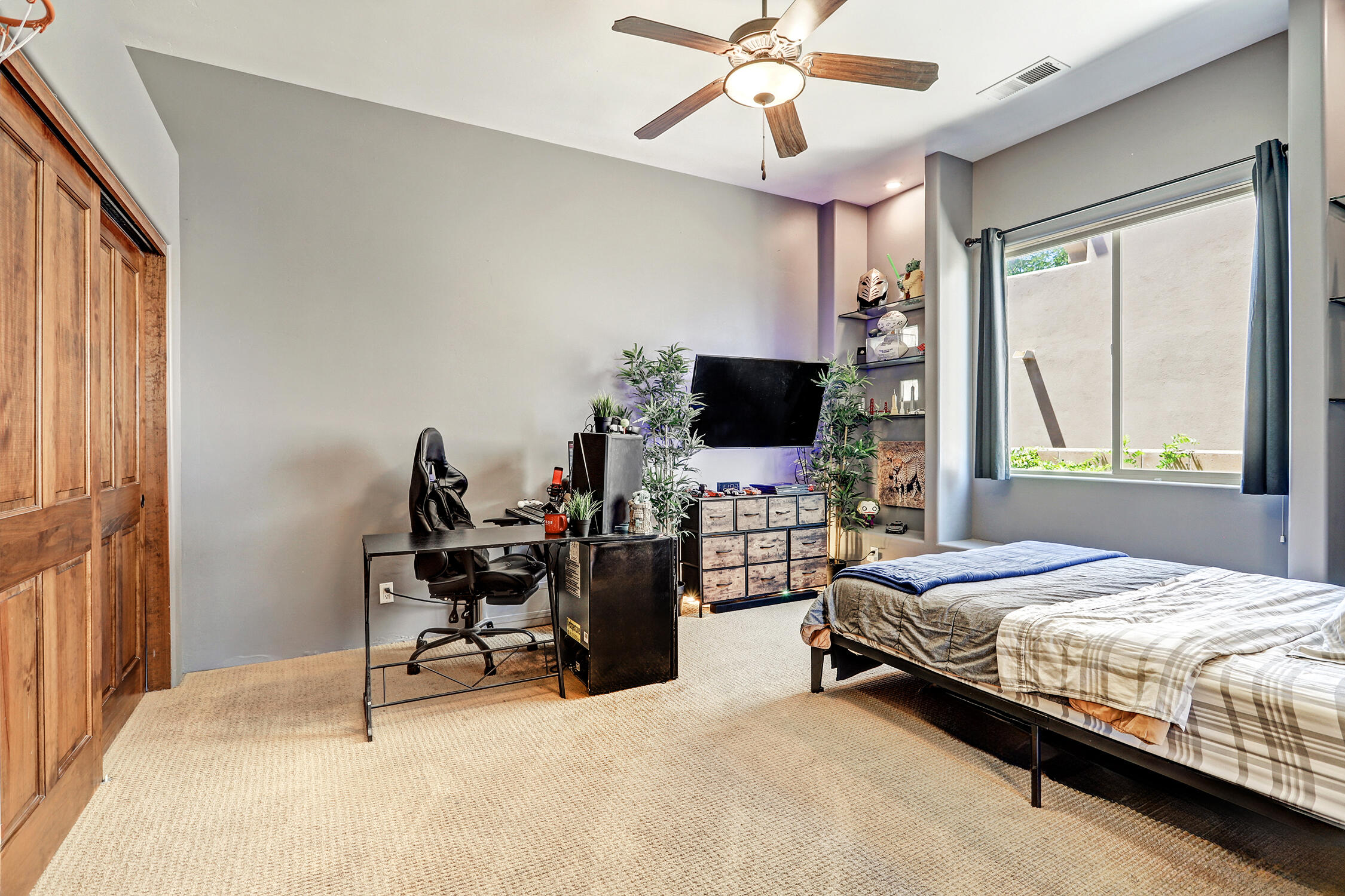 7335 BLUE MOON Lane NE