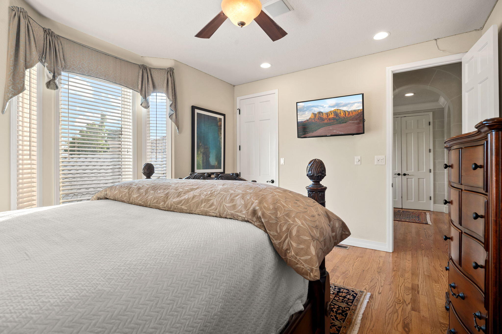 11611 PAGANICA Way NE